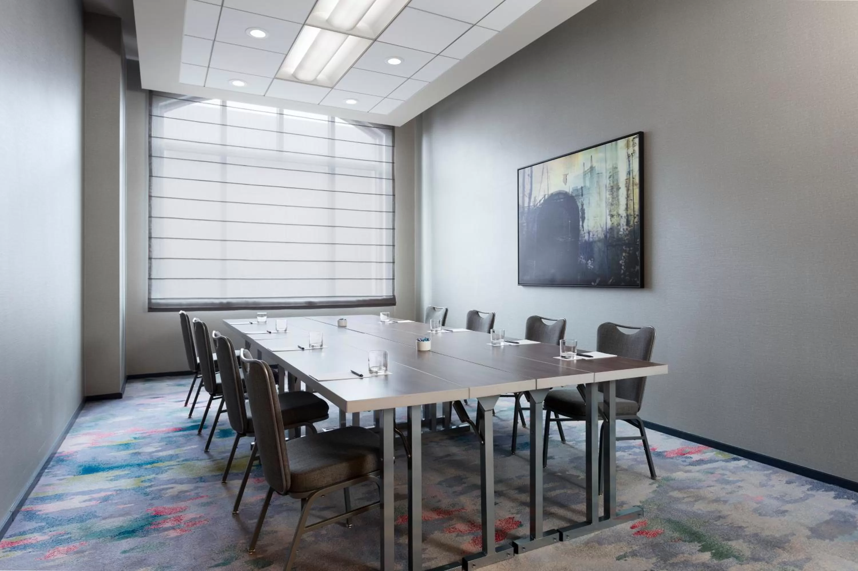 Meeting/conference room in The Lofton Hotel Minneapolis, Tapestry Collection by Hilton