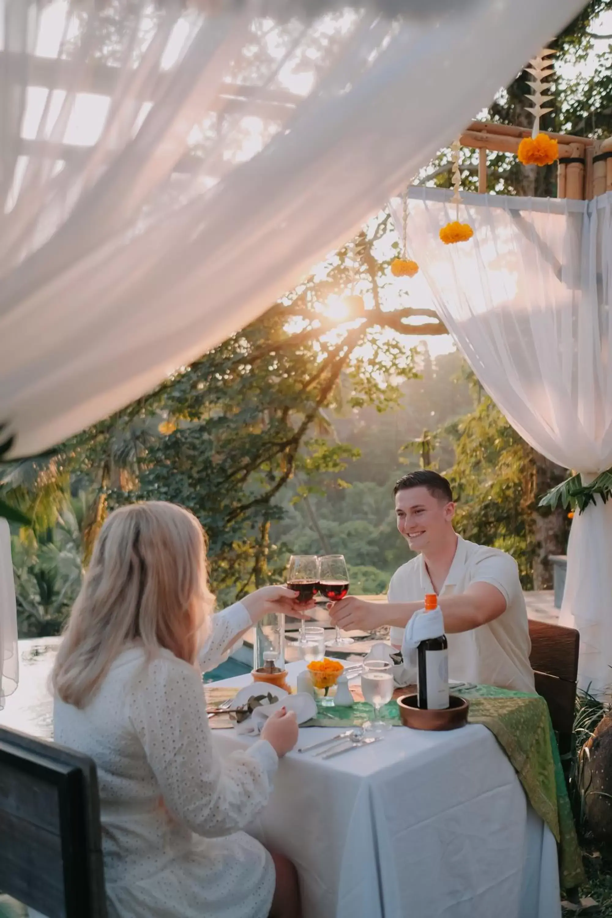 Restaurant/places to eat in Bucu View Resort Restaurant/places to eat in Bucu View Resort