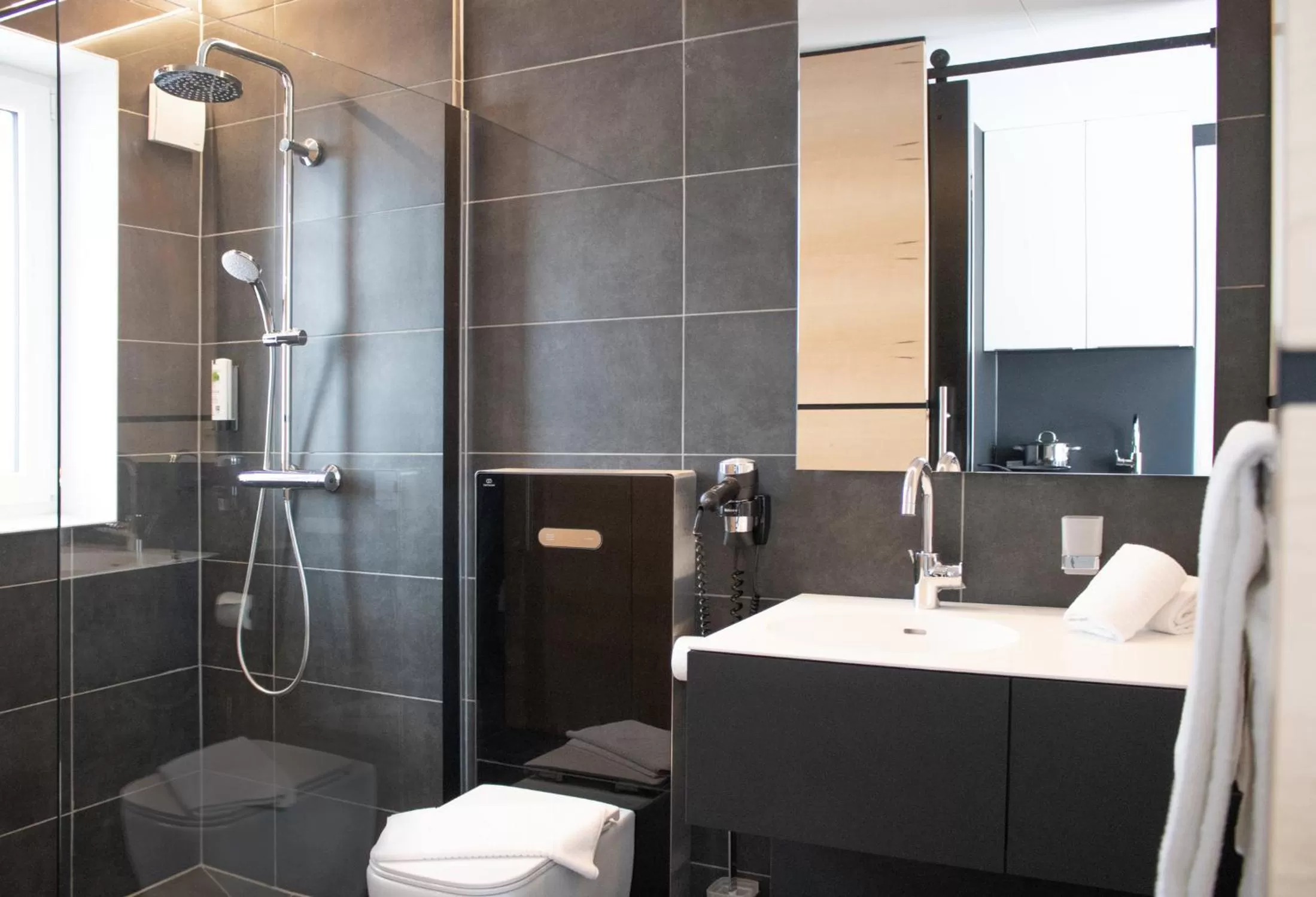 Bathroom in SLD Hotel by WMM Hotels