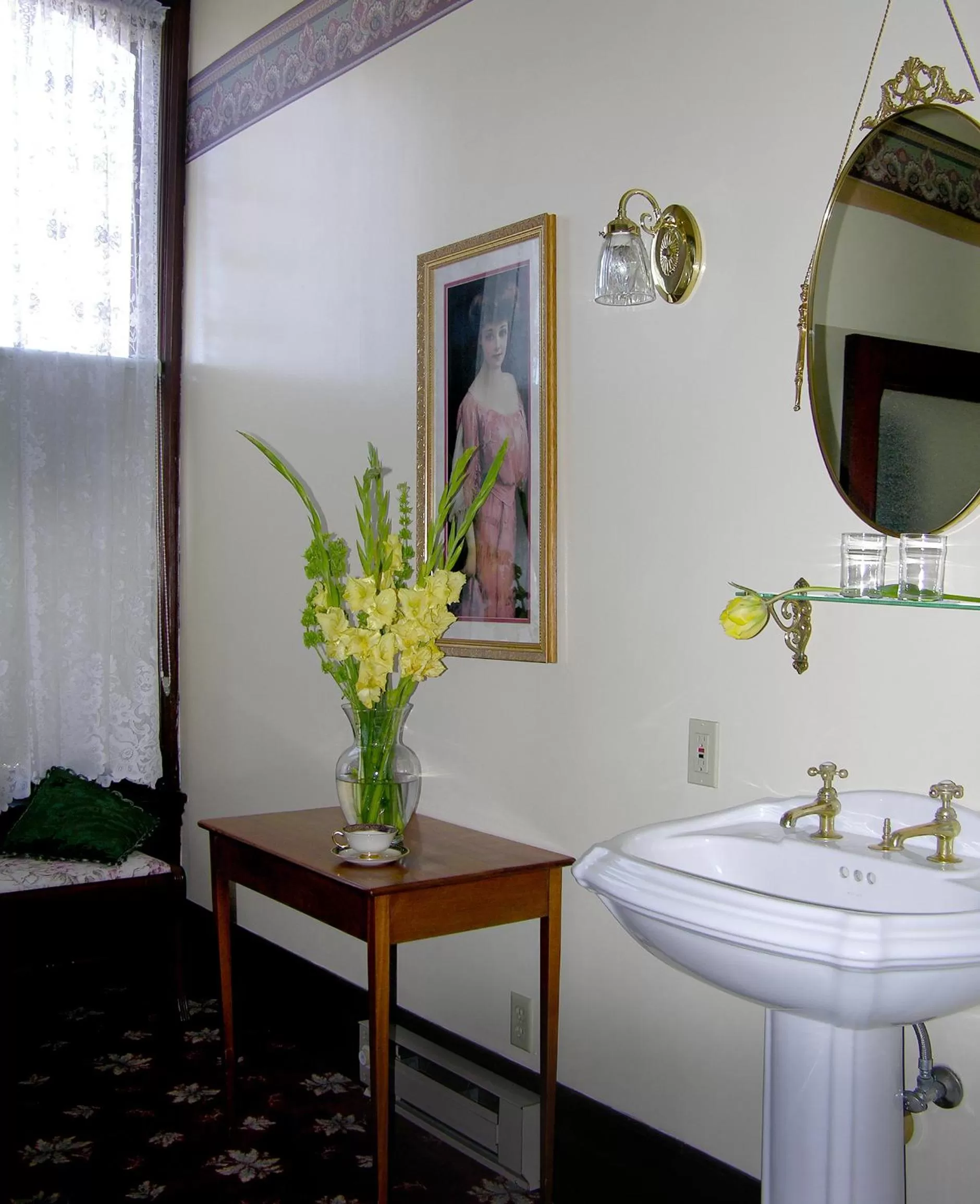 Bathroom in Victorian Inn