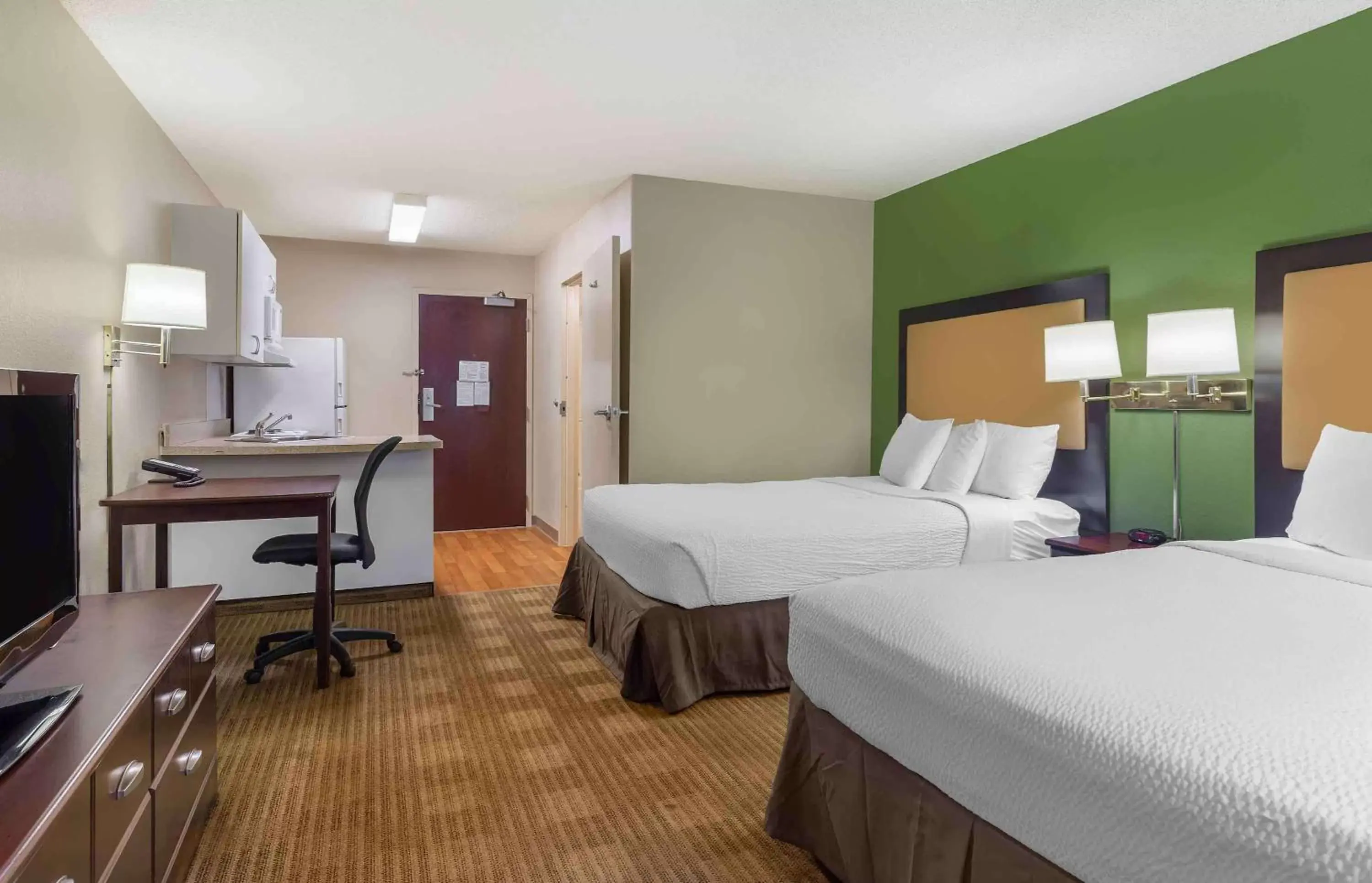 Bedroom in Extended Stay America Suites - Boston - Westborough - Connector Road