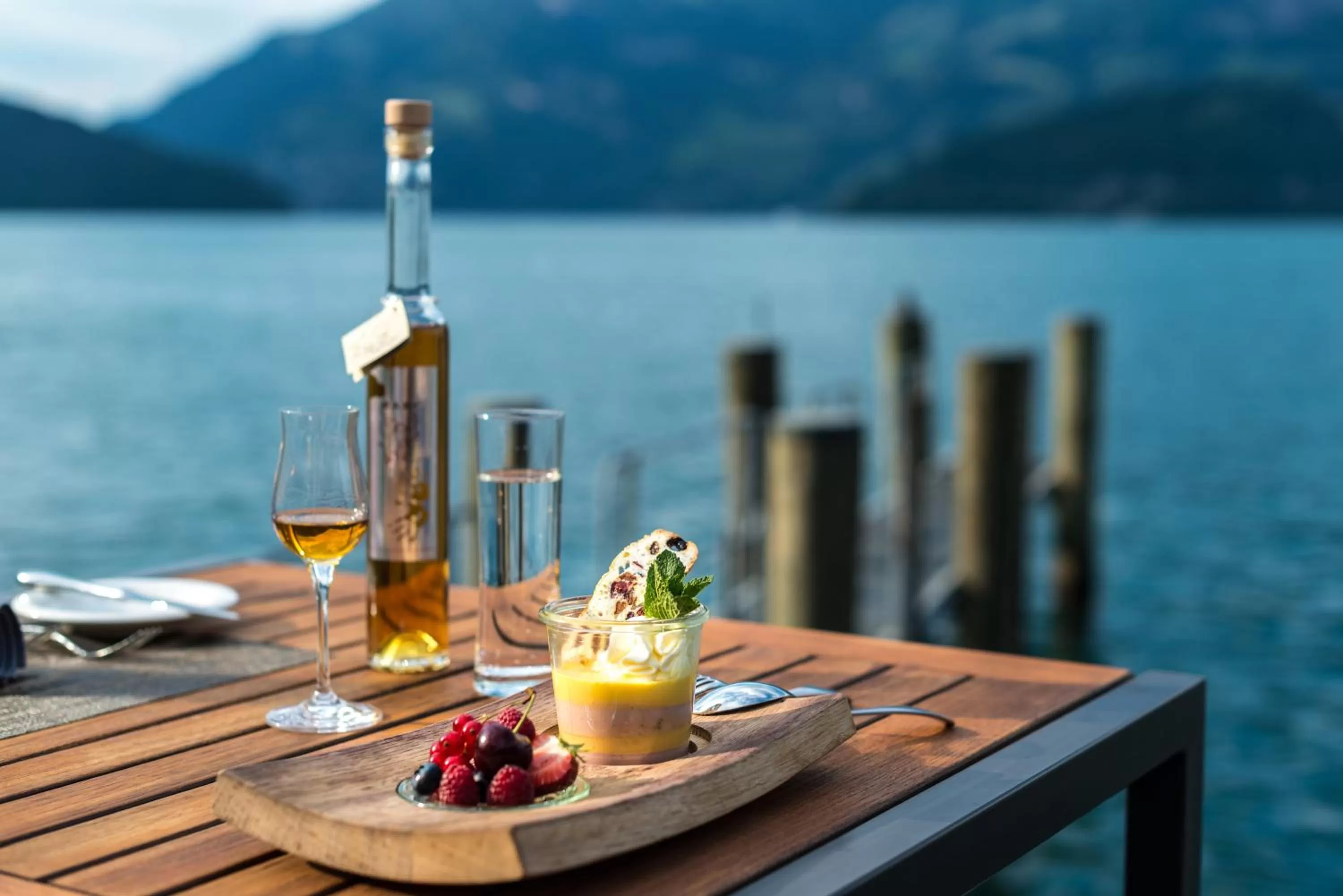 Balcony/Terrace in Hotel Nidwaldnerhof direkt am See