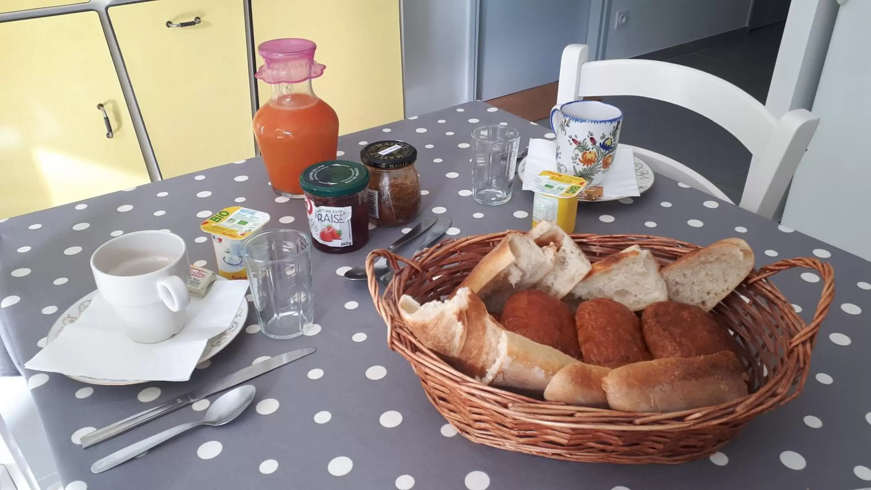 Breakfast in Le Solaret