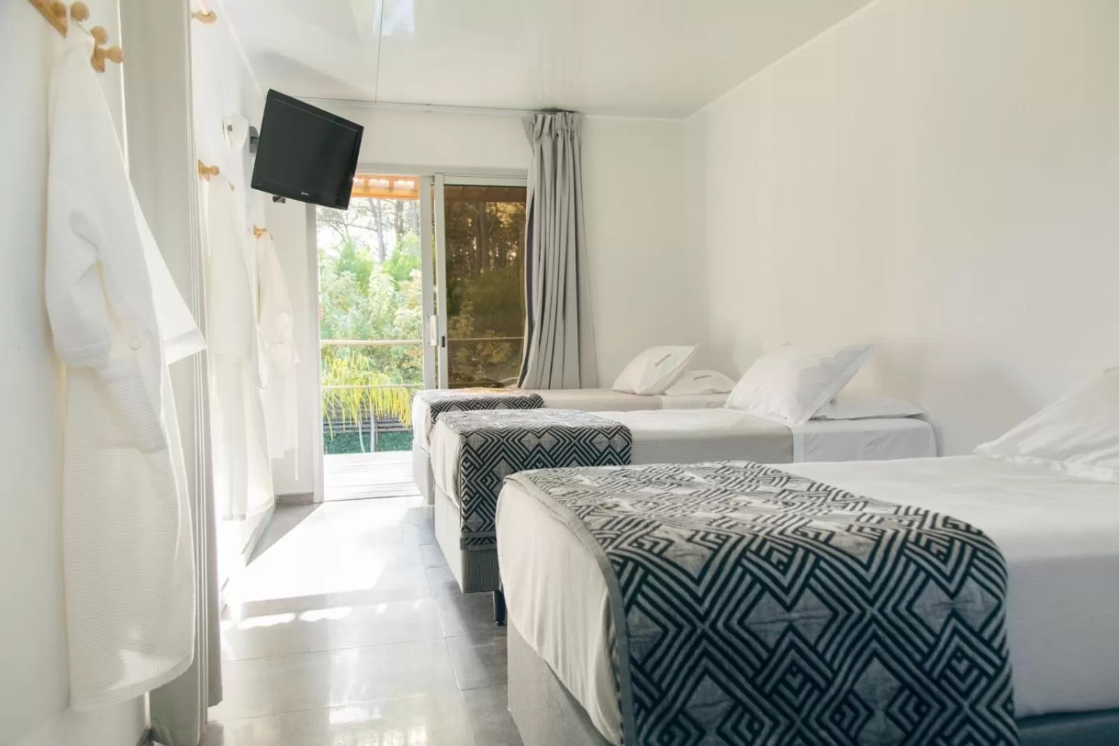 Photo of the whole room, Bed in Undarius Hotel (exclusively gay men)