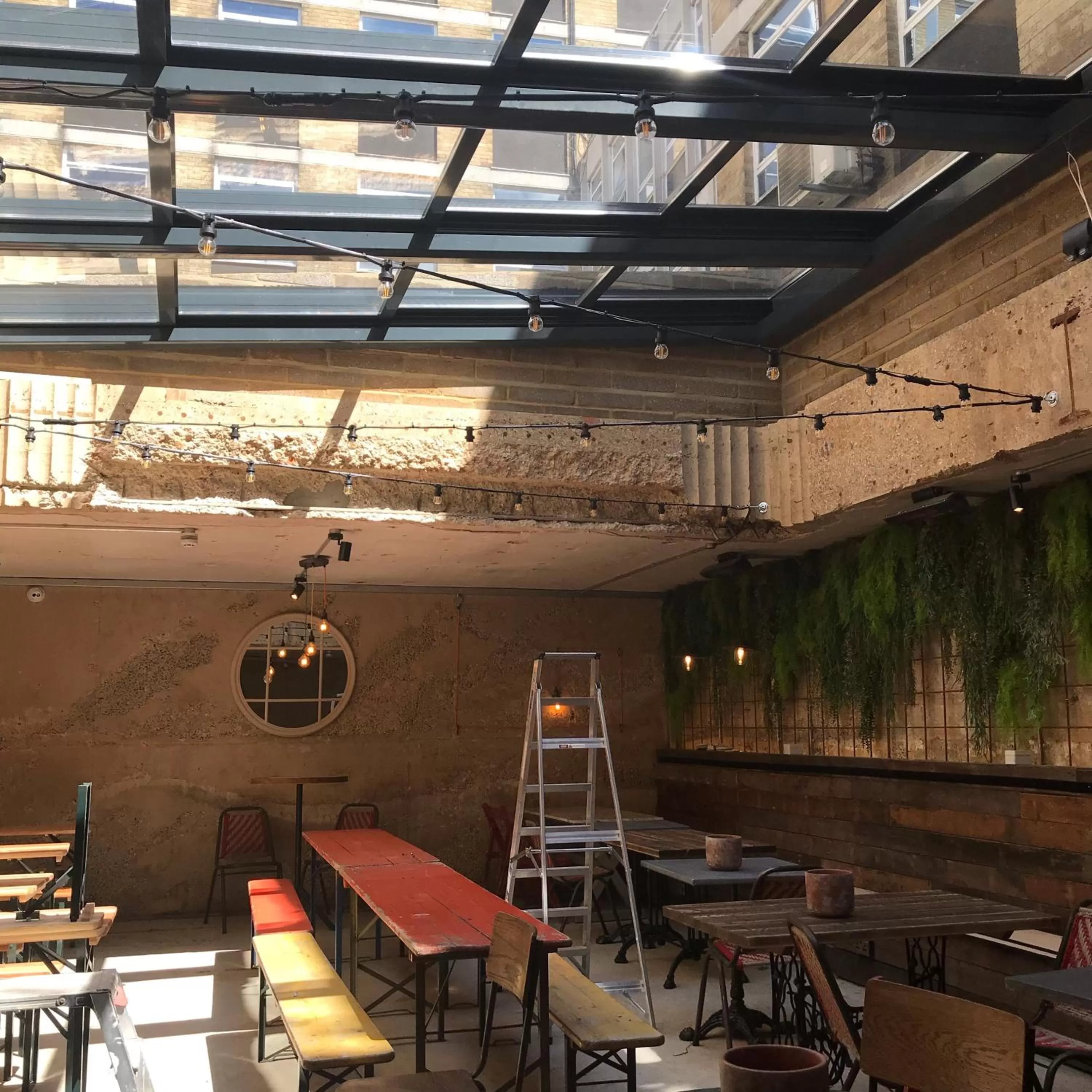 Restaurant/places to eat in The Market House