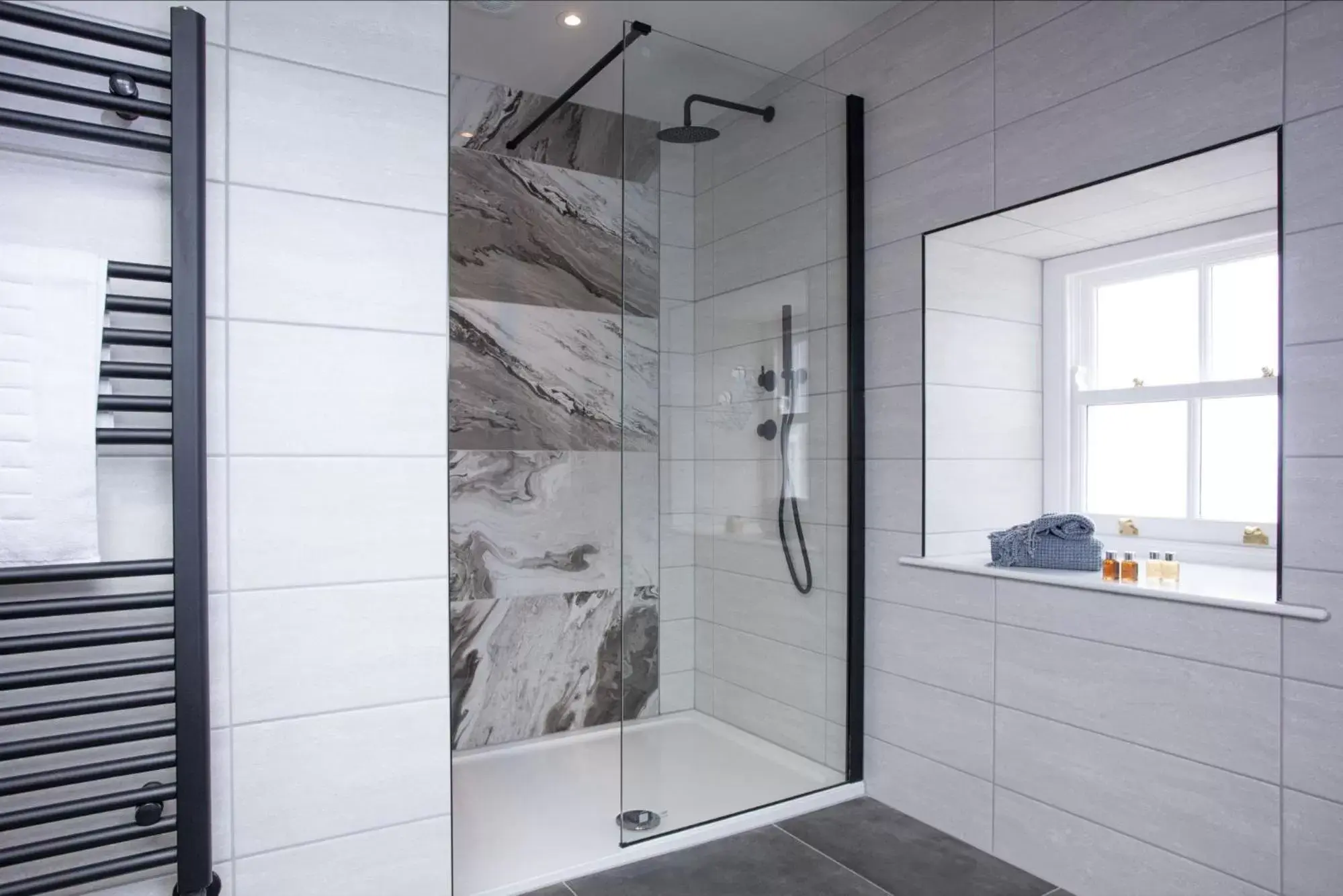 Shower, Bathroom in Provident, Maritime Suites, Brixham