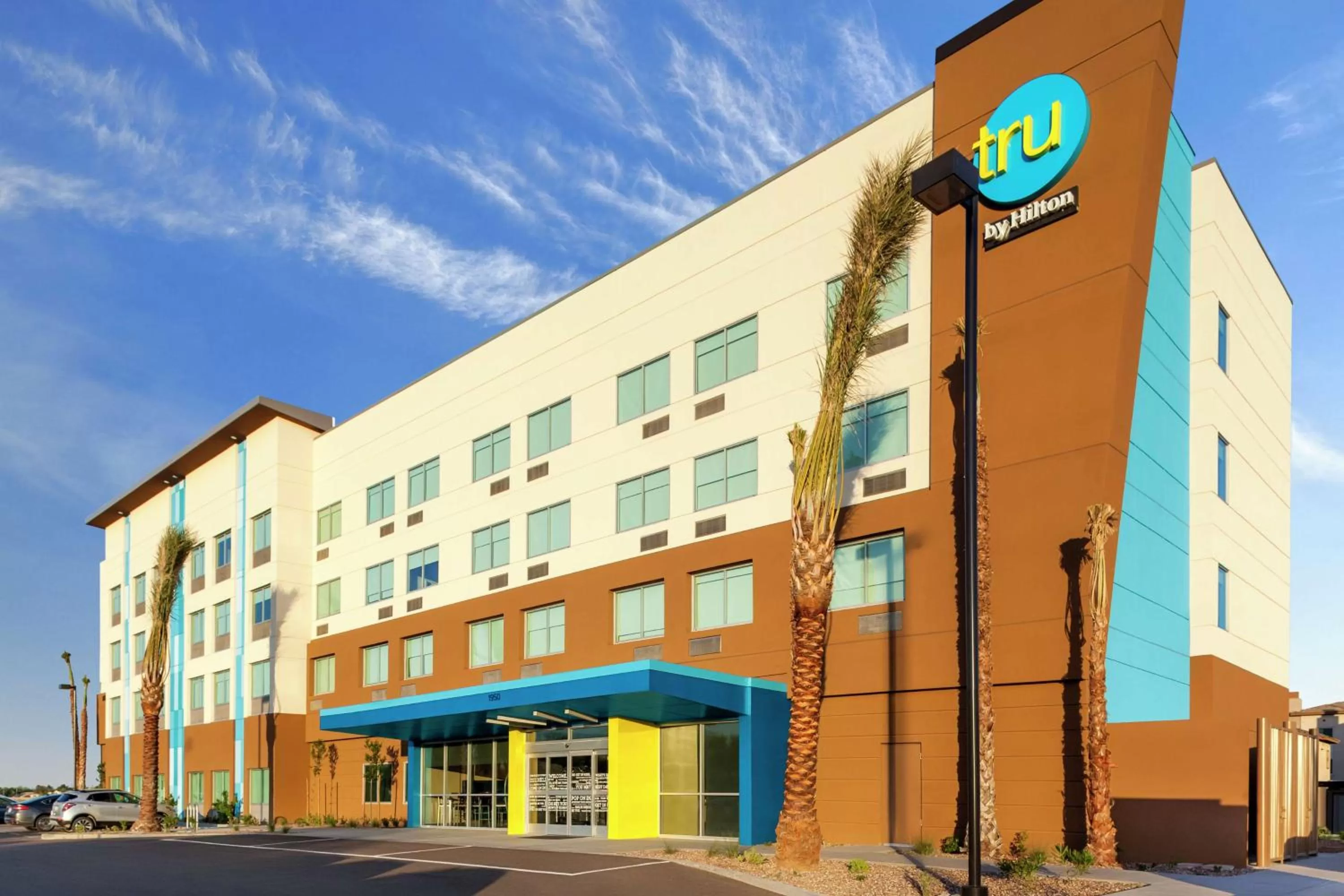 Property building in Tru By Hilton Gilbert