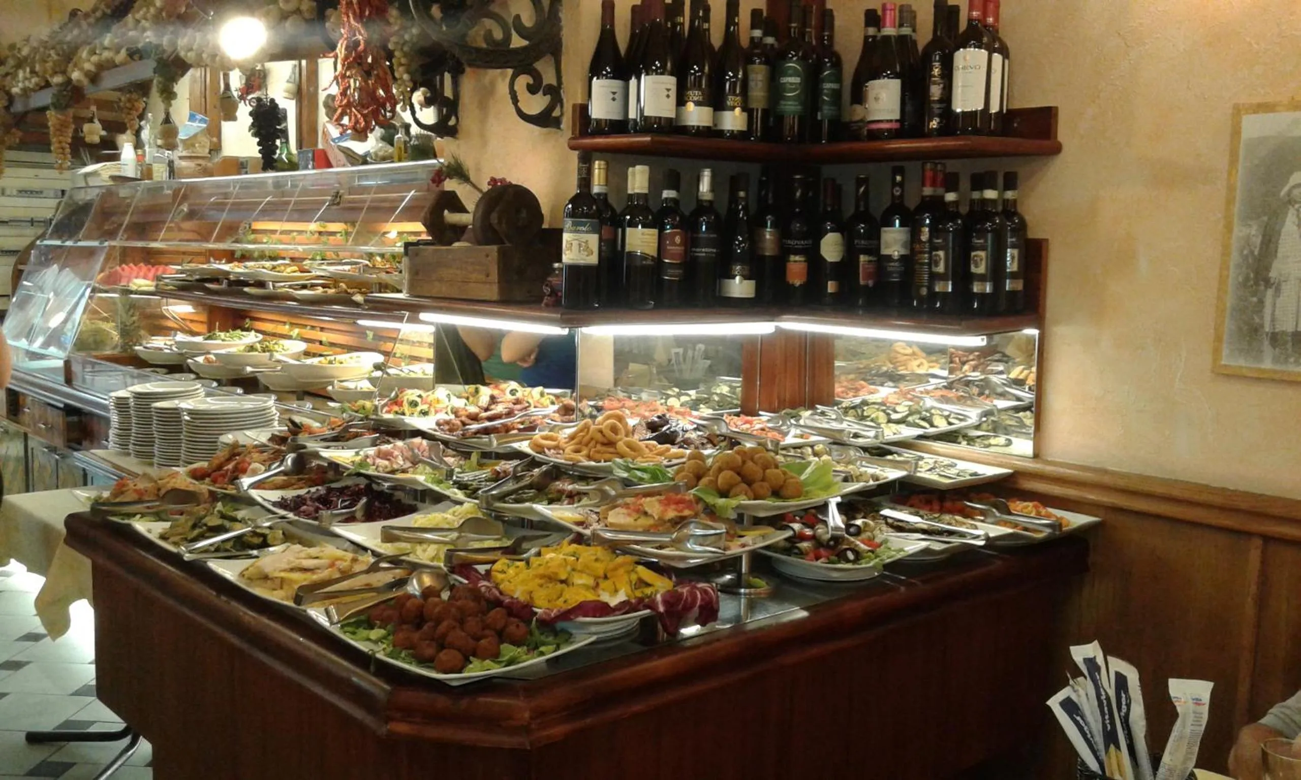 Restaurant/places to eat in Gemme Di Roma Accomodation