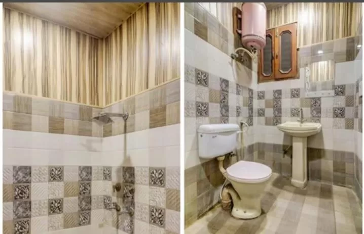 Bathroom in HOTEL Royal Plaza