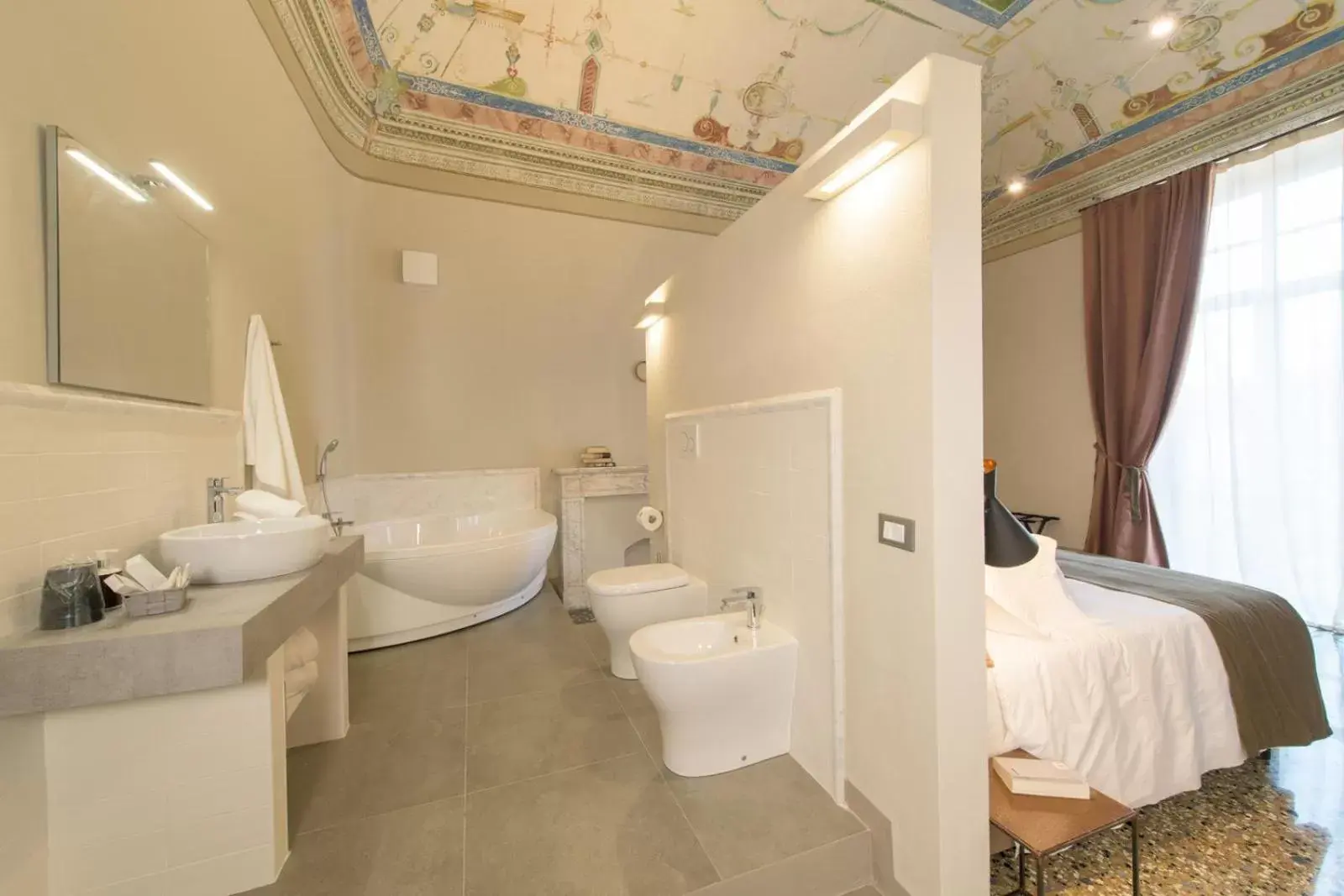 Toilet, Bathroom in Palazzo Sertorio Suites