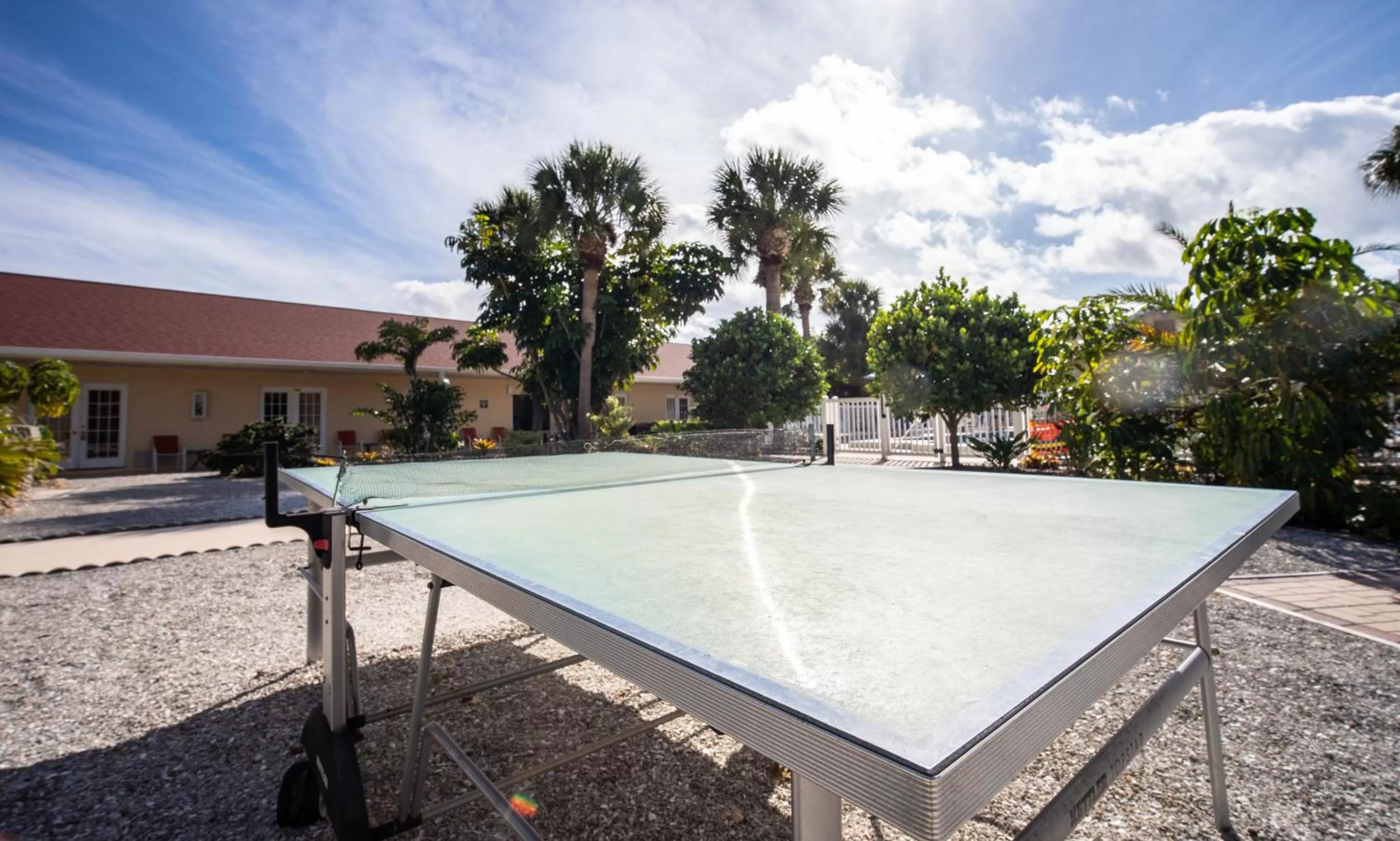 Table tennis in Island Sun Inn & Suites - Venice, Florida Historic Downtown & Beach Getaway