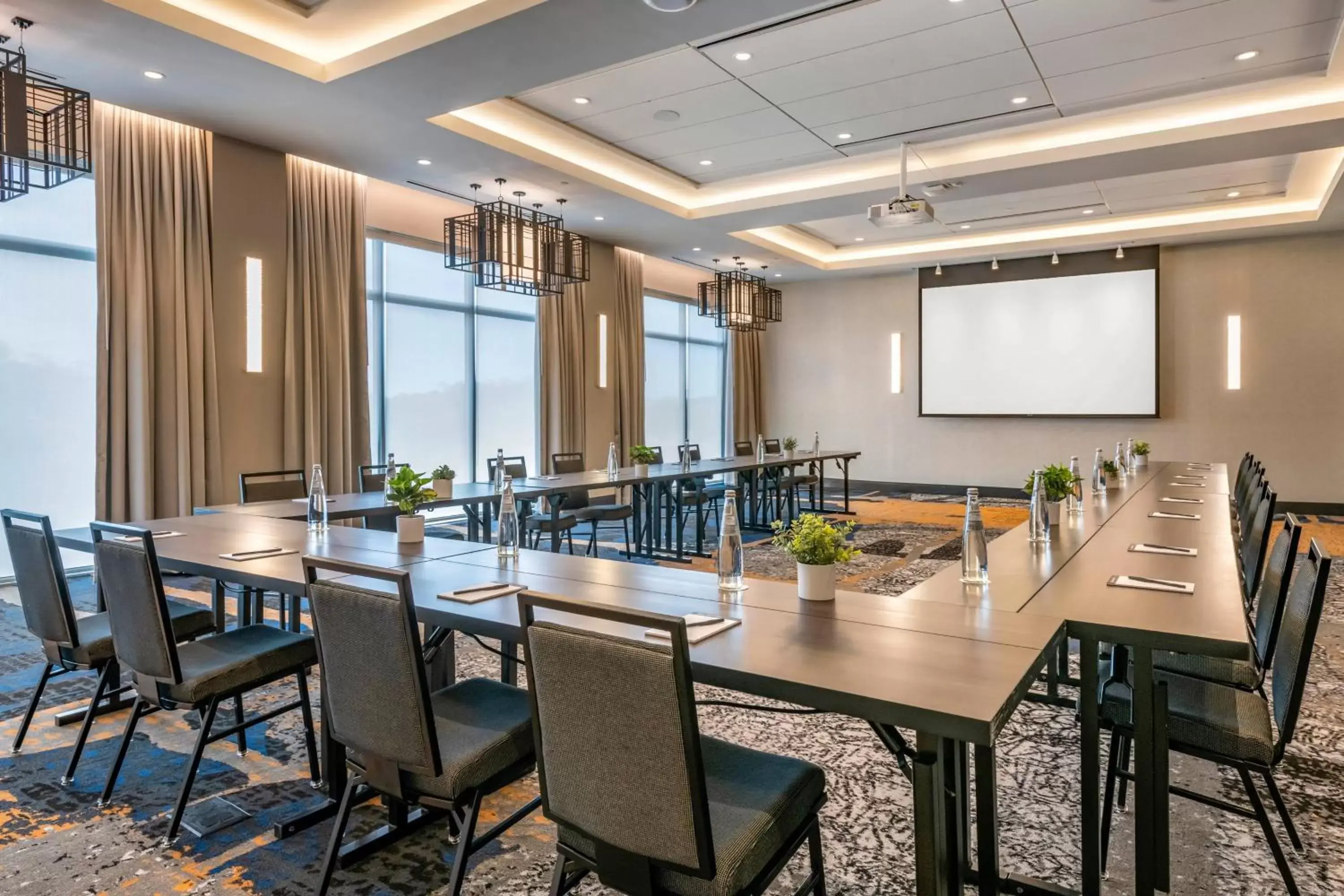 Meeting/conference room in Courtyard by Marriott Fort Lauderdale Downtown