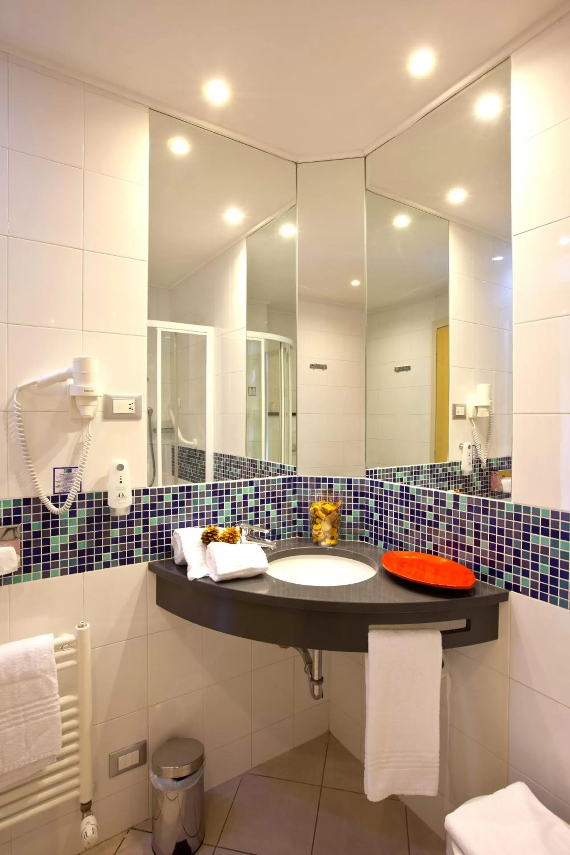 Bathroom in Holiday Inn Express Reggio Emilia, an IHG Hotel