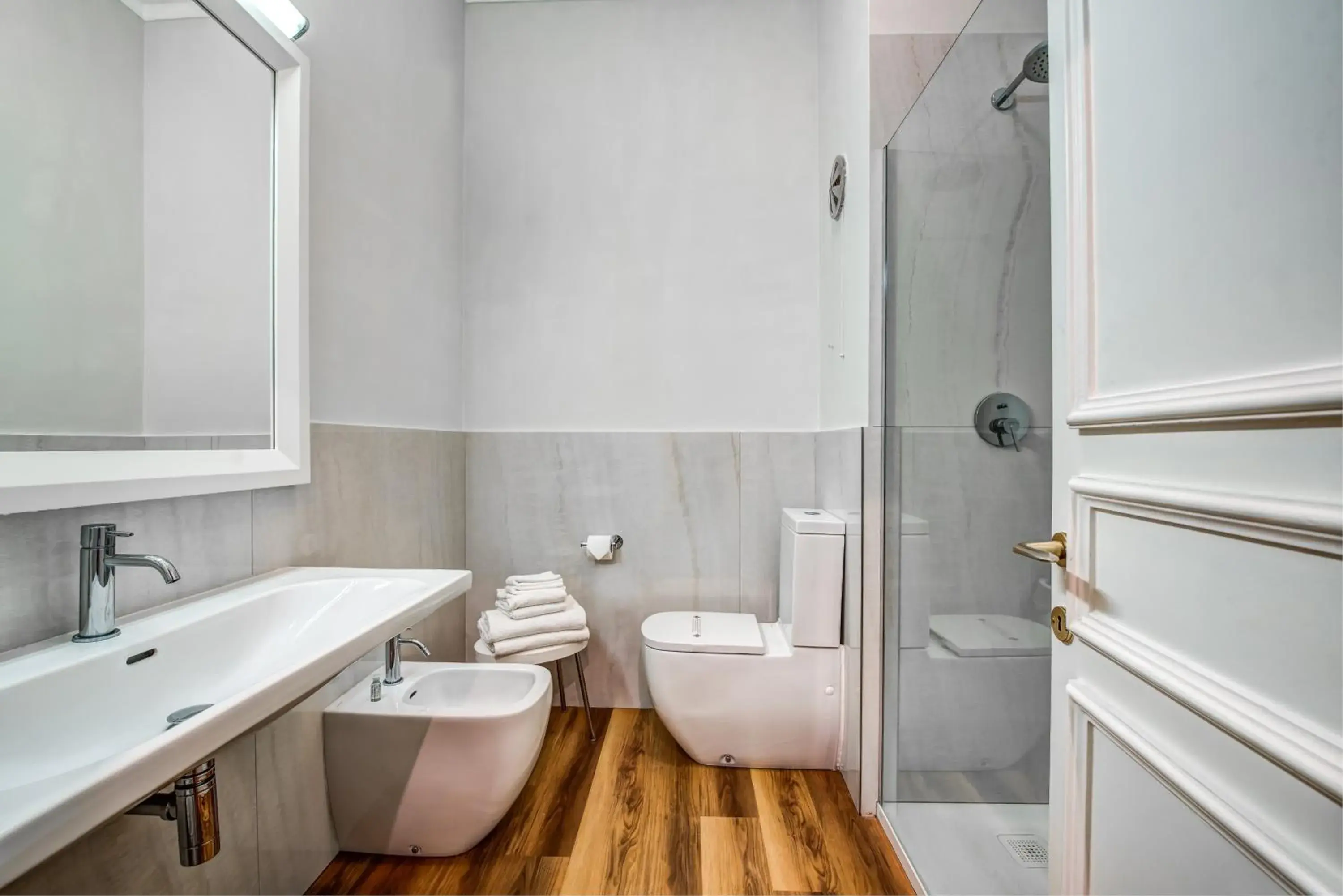 Bathroom in Majestic Palace