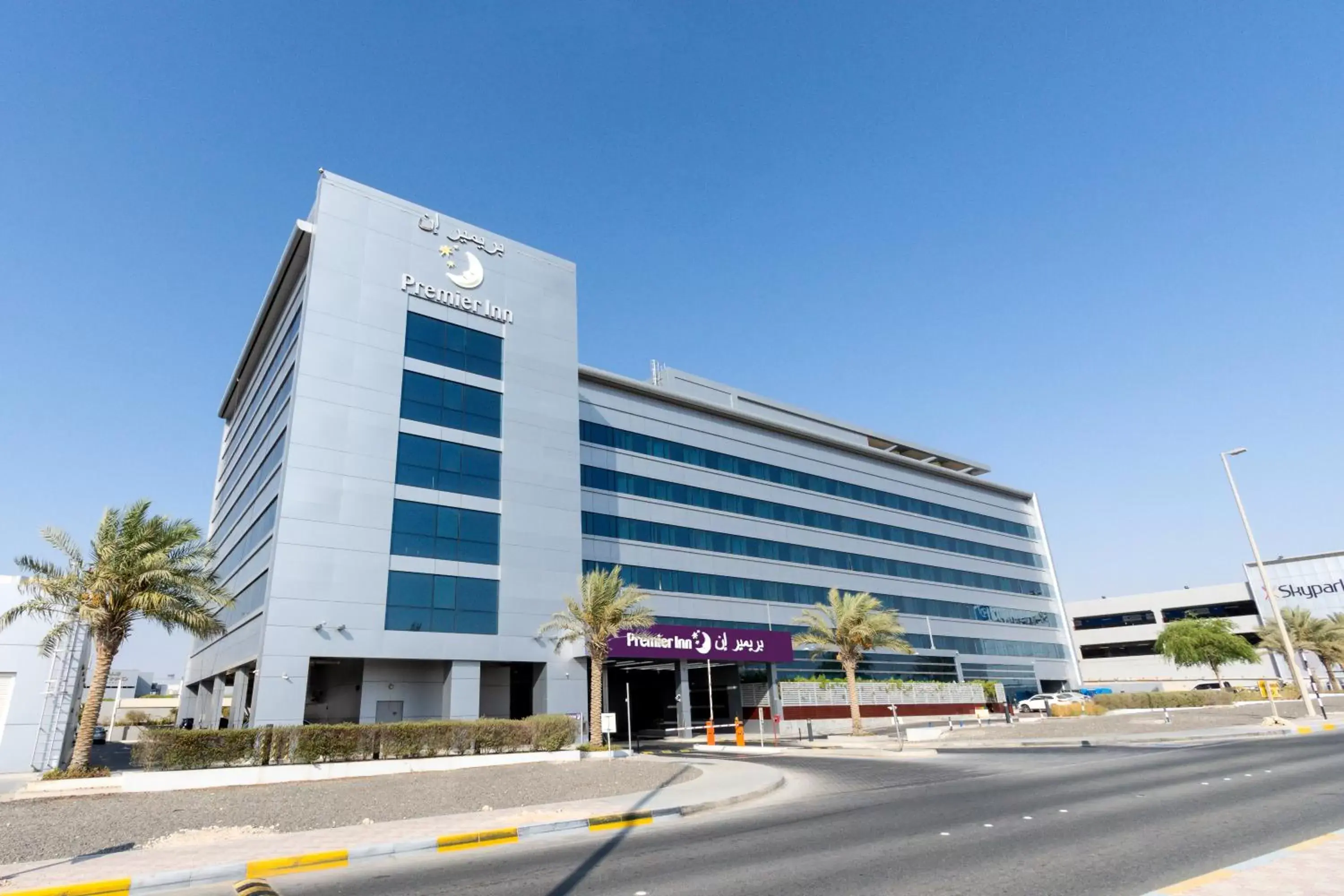 Property building in Premier Inn Abu Dhabi International Airport