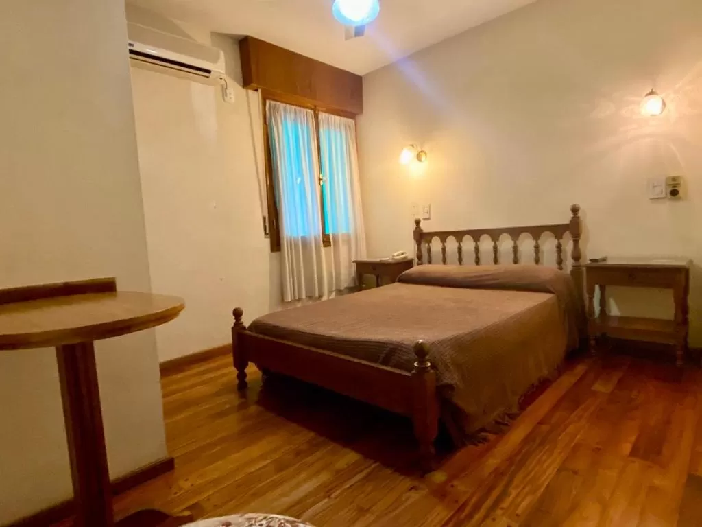 Photo of the whole room, Bed in Hotel Villa Inés Mendoza