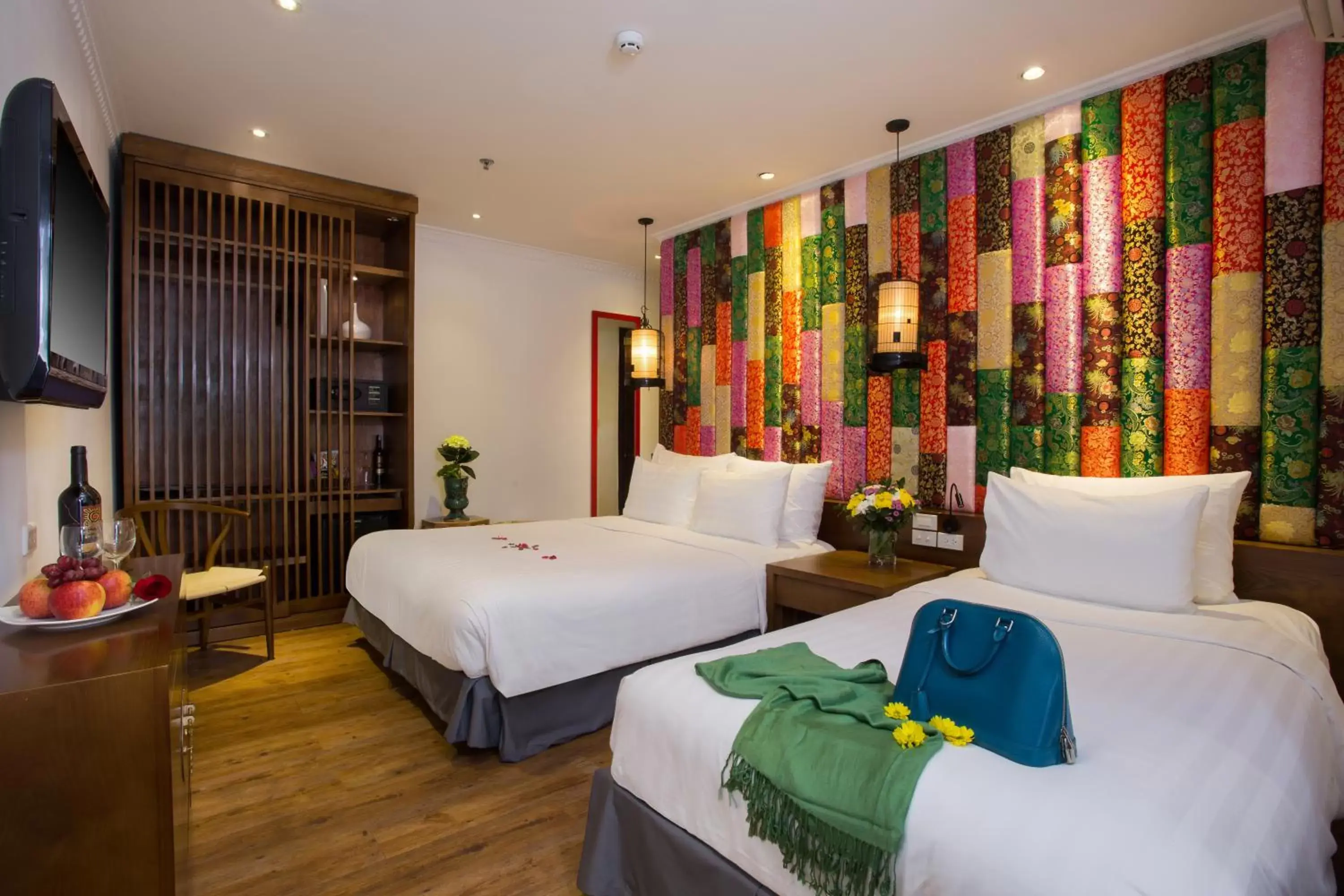 Photo of the whole room, Bed in Hanoi Media Hotel & Spa