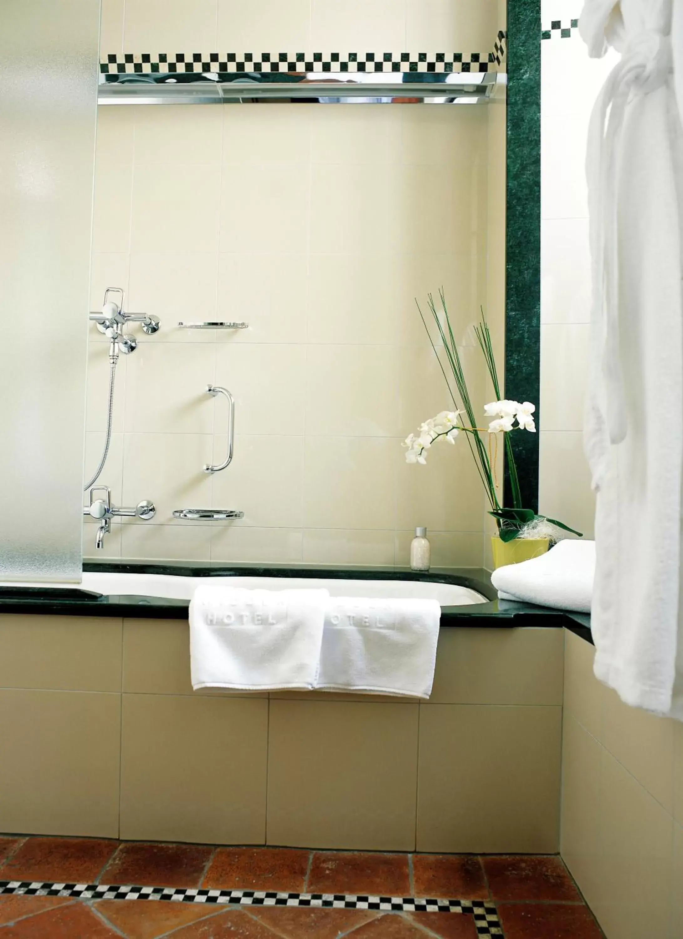 Bathroom in Widder Hotel - Zurichs luxury hideaway