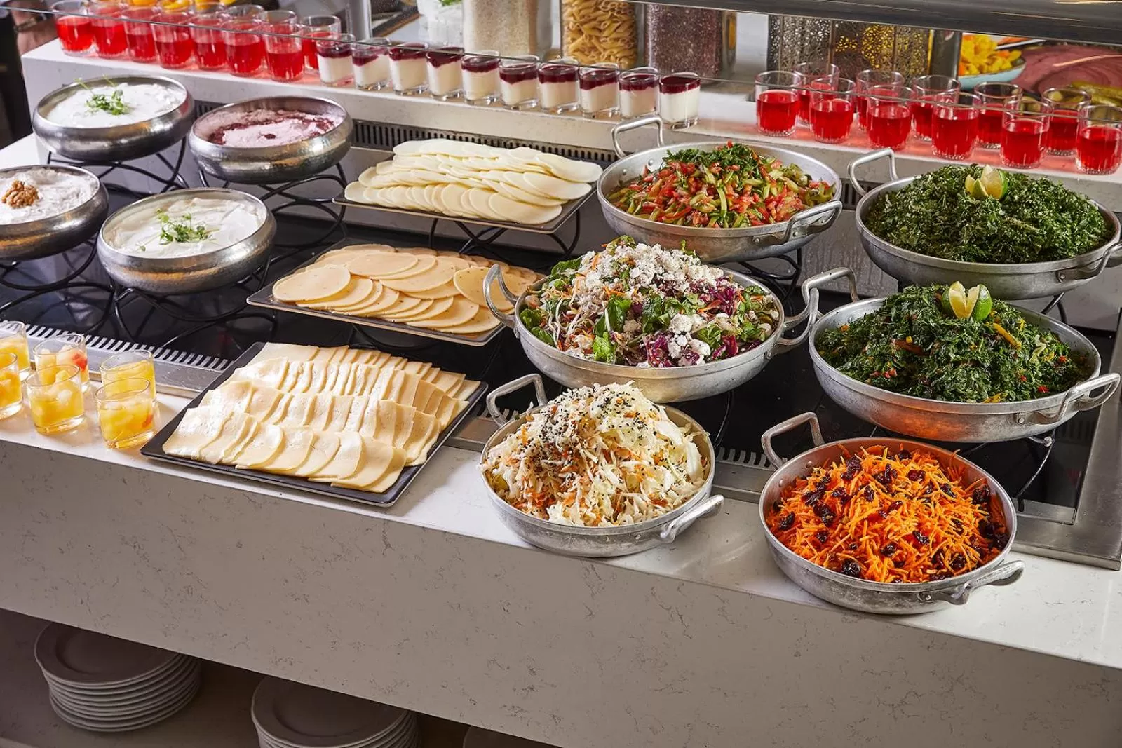 Food and drinks in Ramada Olivie Nazareth