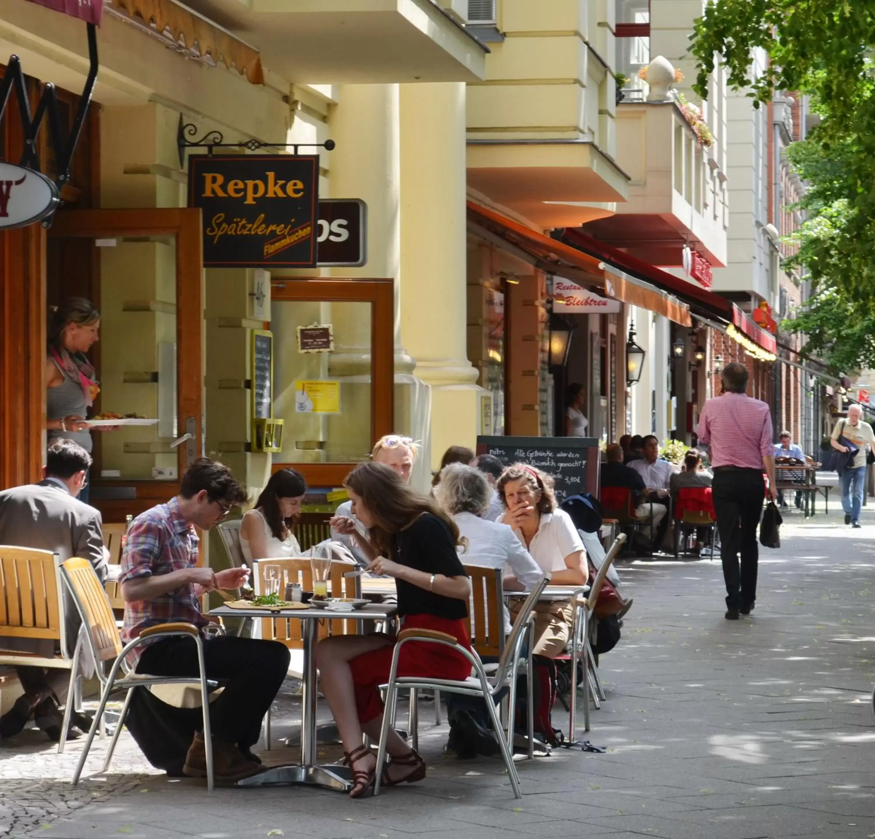 Restaurant/places to eat in Kurfürst am Kurfürstendamm Restaurant/places to eat in Kurfürst am Kurfürstendamm