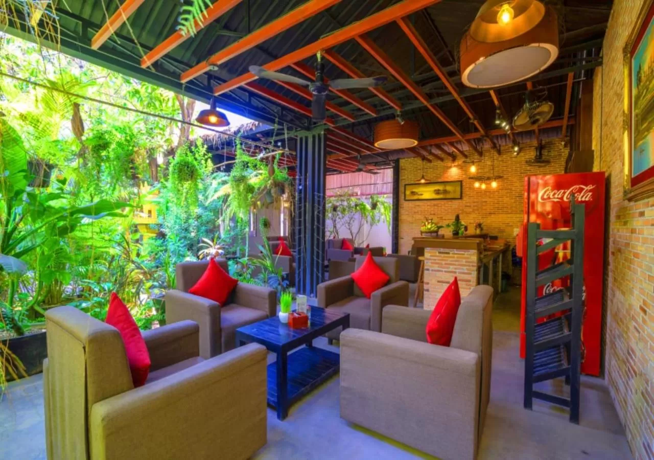 oven in Ladear Privilege Rooms