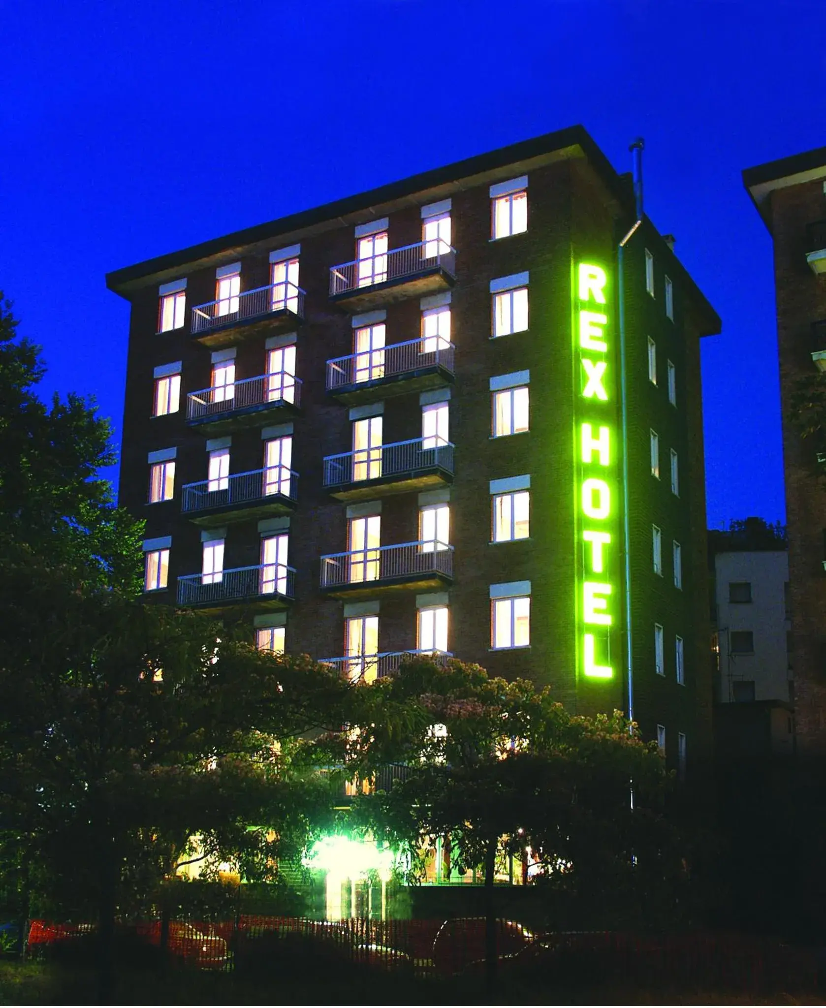 Facade/entrance, Property Building in Hotel Rex