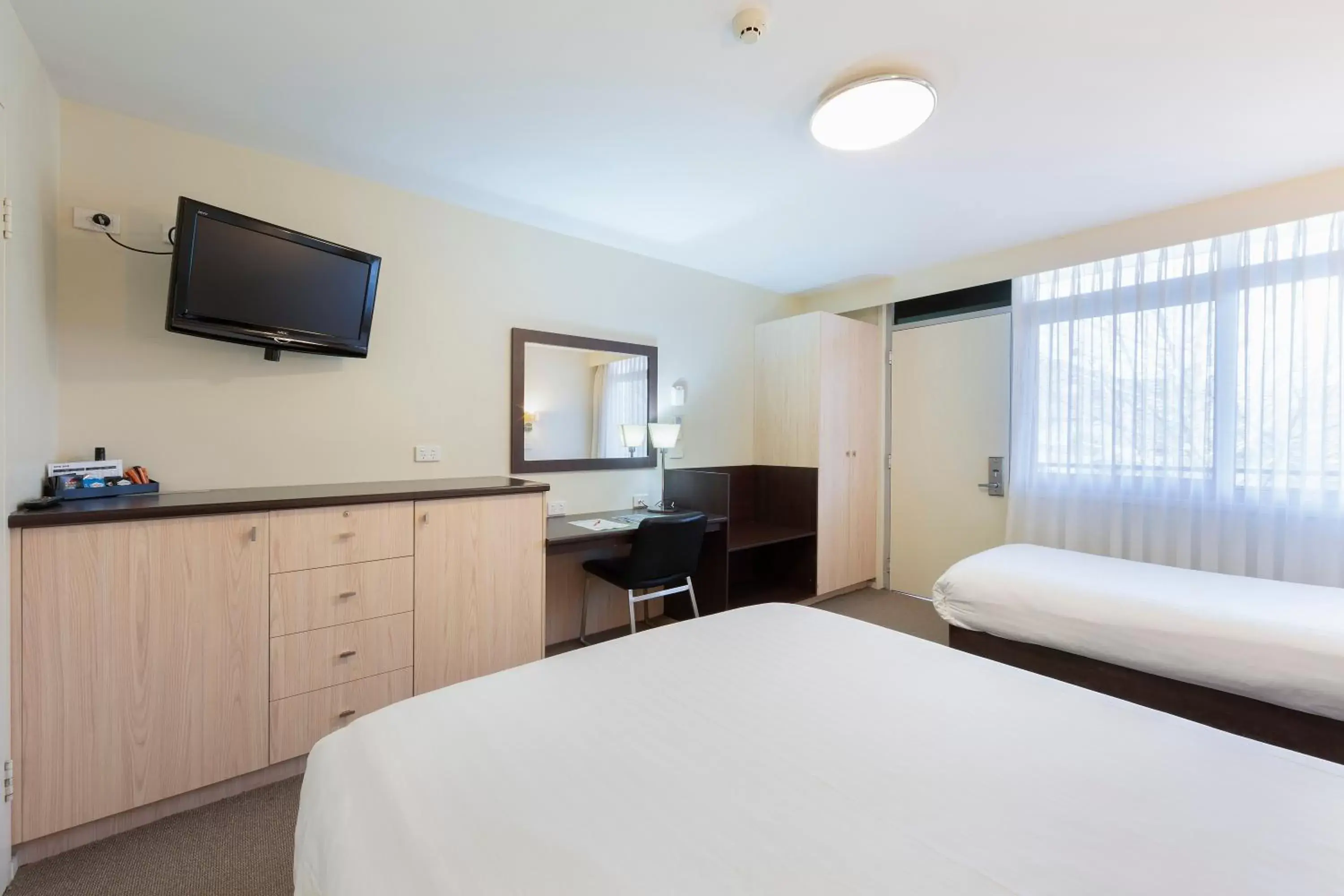 TV and multimedia, TV/Entertainment Center in ibis Styles Canberra Tall Trees Hotel
