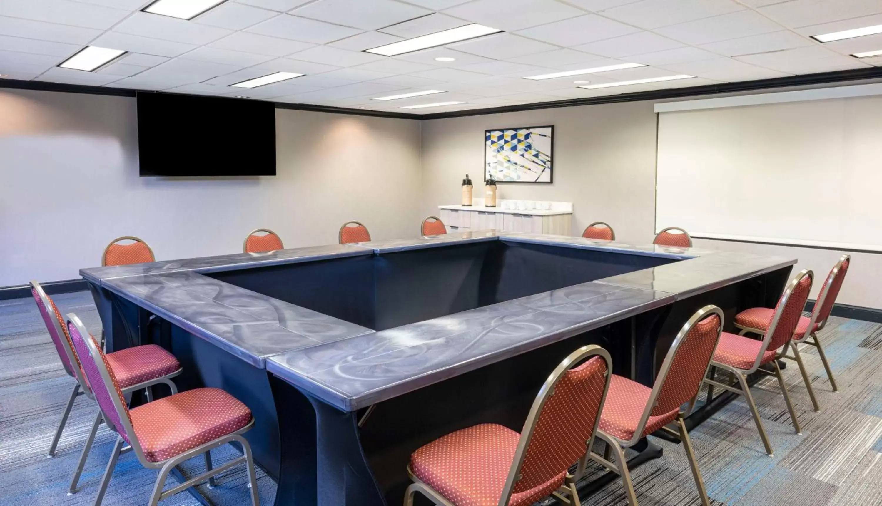 Meeting/conference room in Hyatt House Herndon/Reston