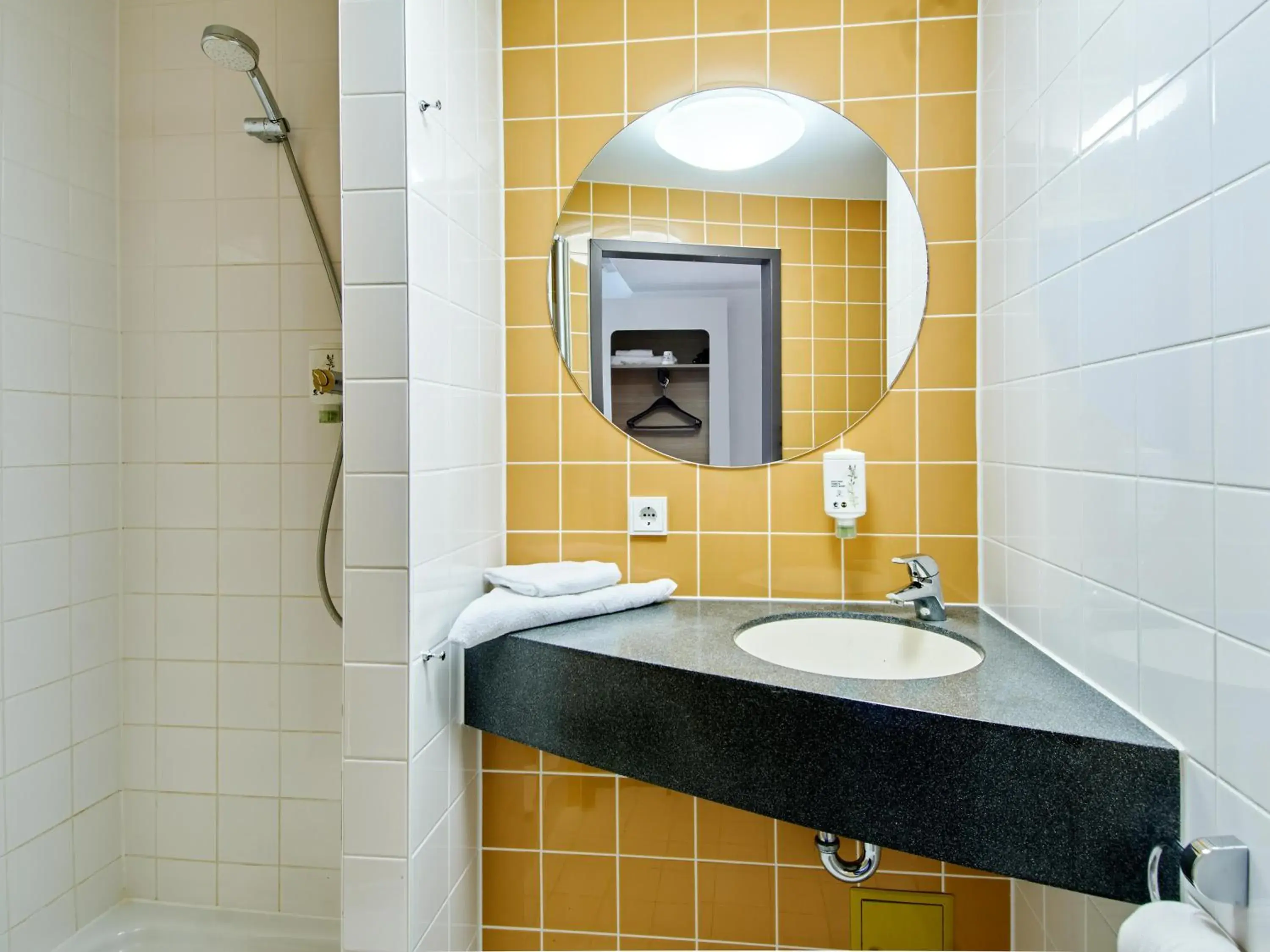 Shower, Bathroom in B&B Hotel Mainz-Hechtsheim