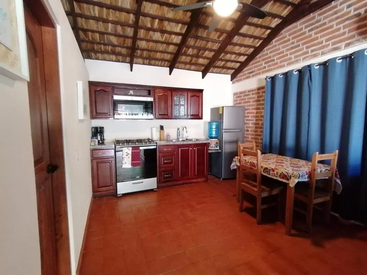 Kitchen/Kitchenette in Sukasa Bungalows