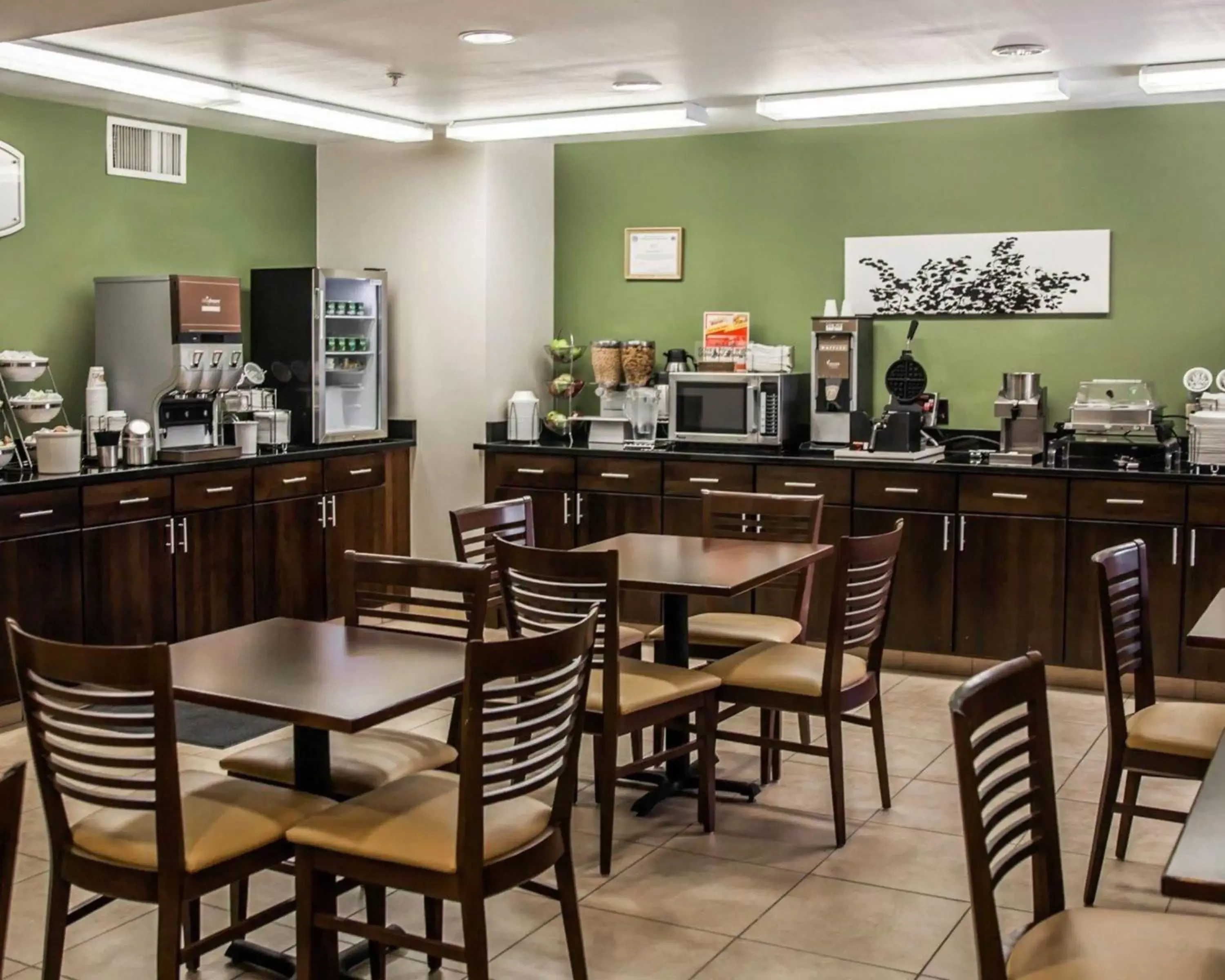 Breakfast, Restaurant/Places to Eat in Wingate by Wyndham Bel Air I-95 Exit 77A - APG Area