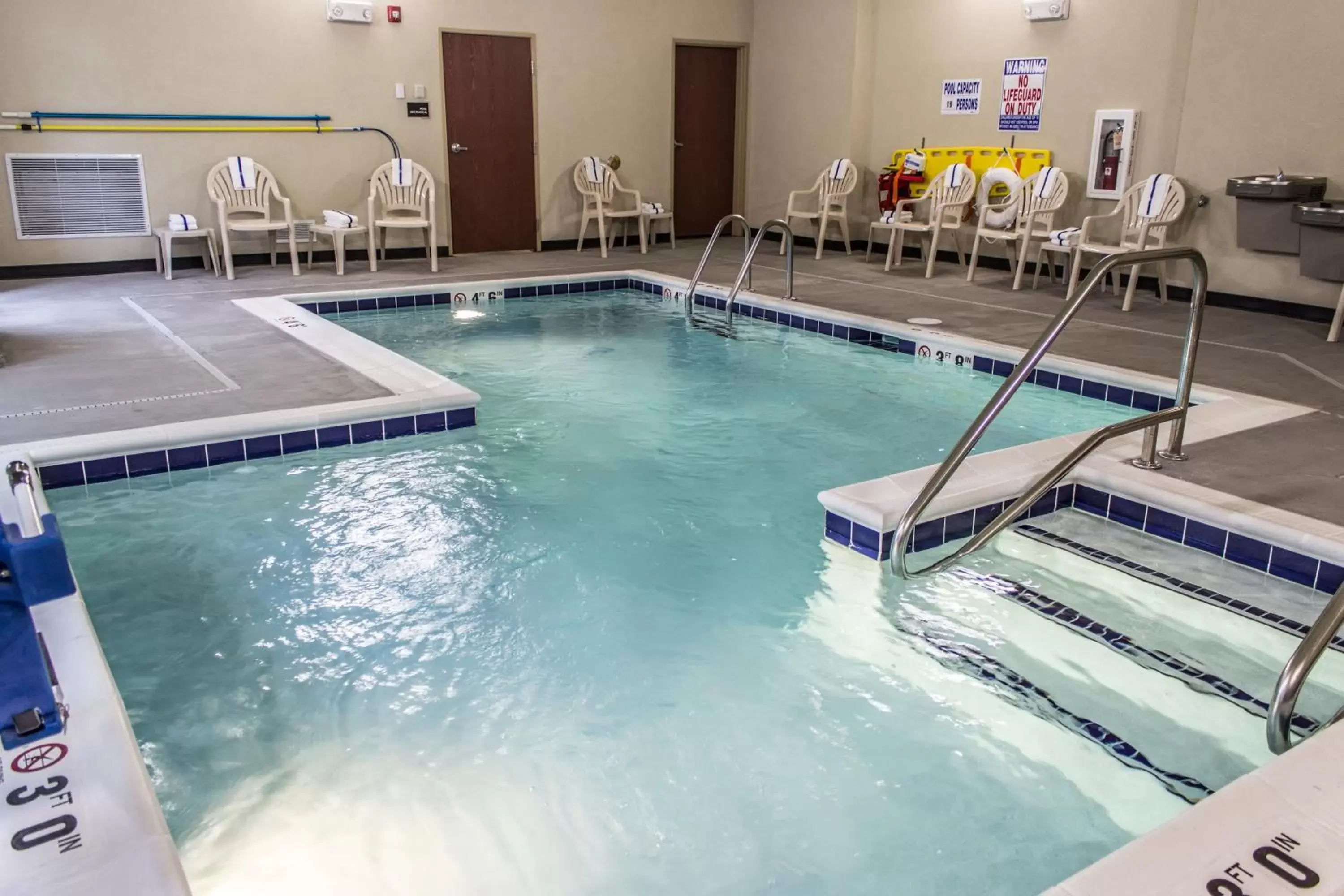 Swimming Pool in Cobblestone Hotel & Suites - Chippewa Falls