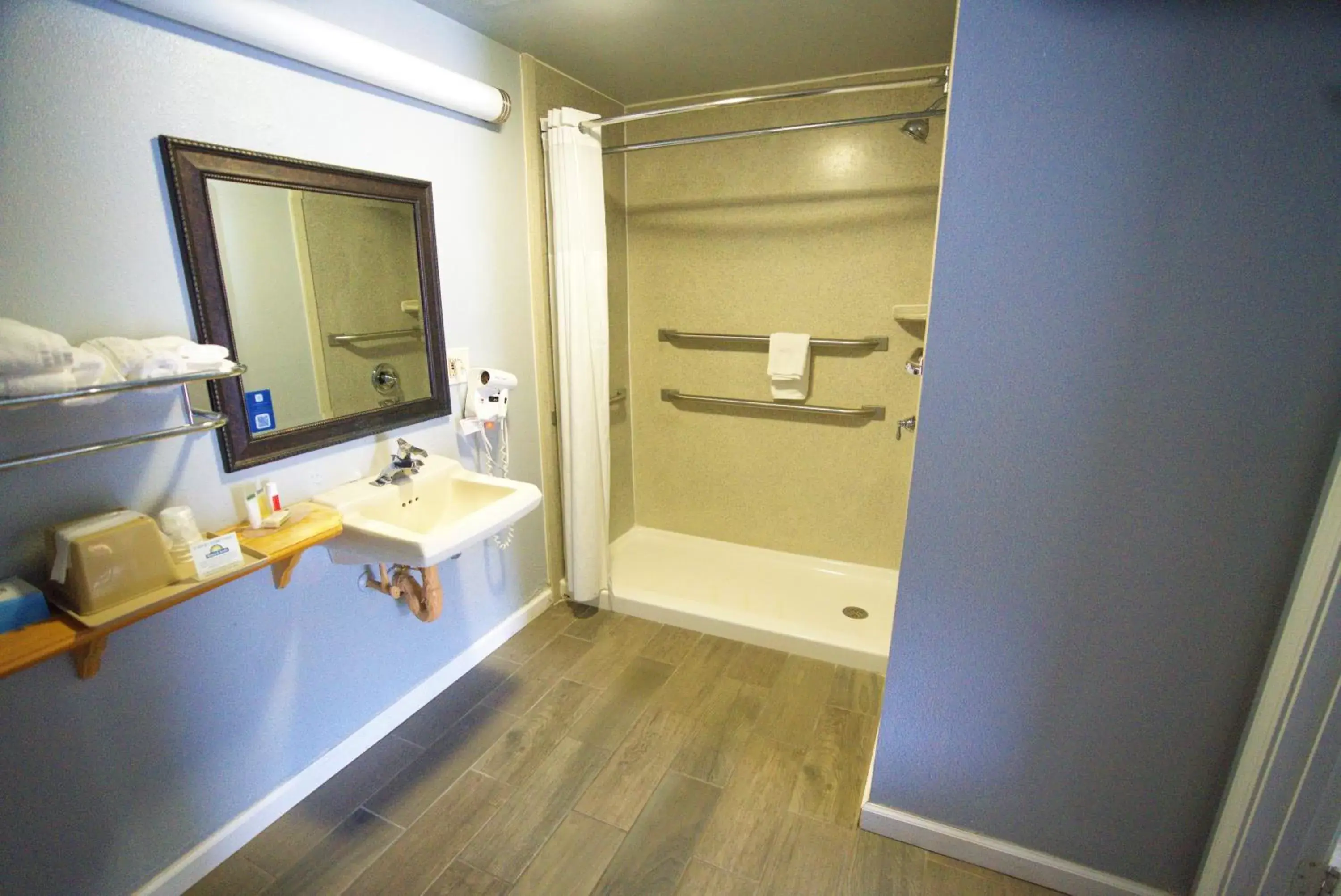 Bathroom in Columbus Inn and Suites