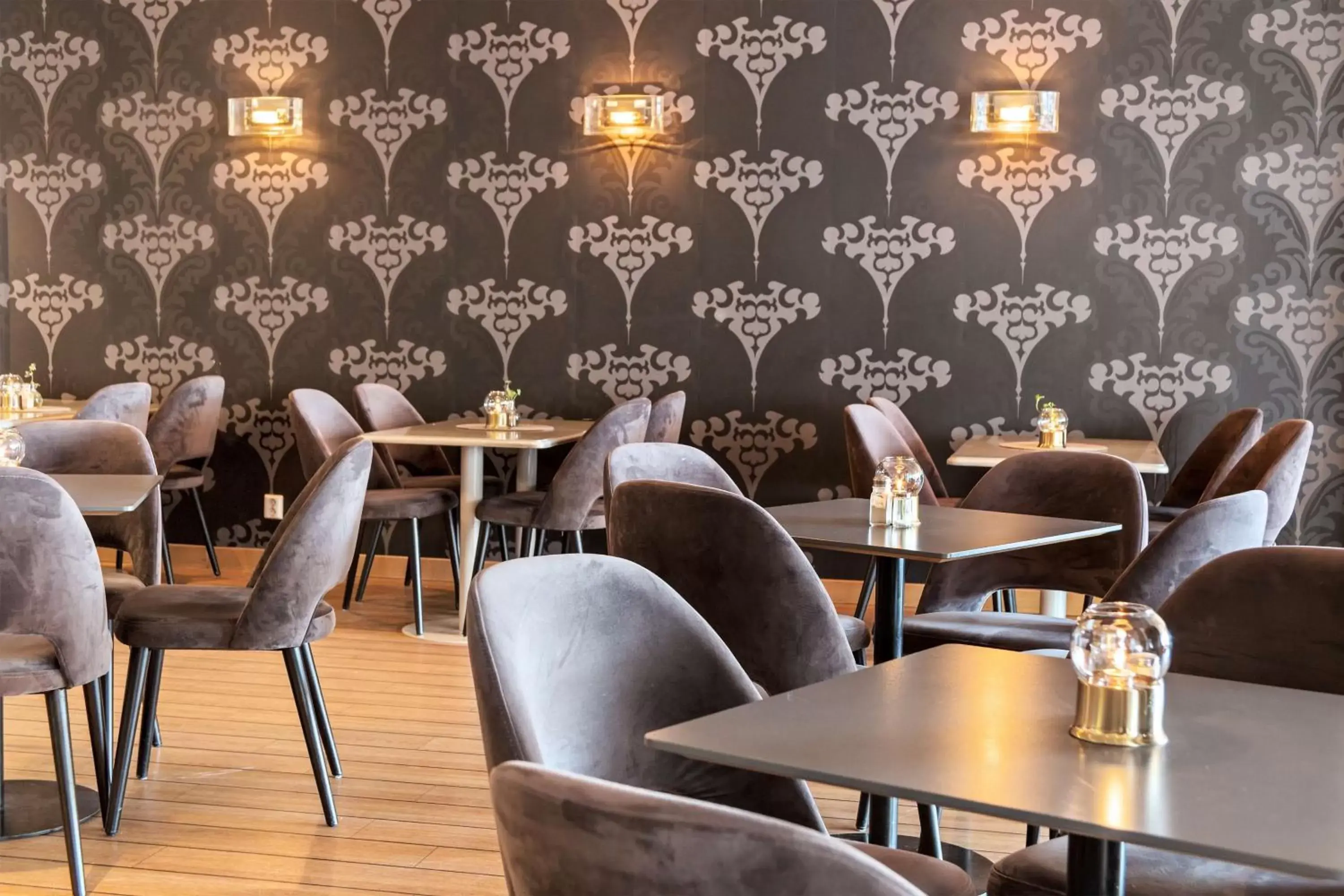 Lobby or reception, Restaurant/Places to Eat in Sure Hotel by Best Western City Jonkoping