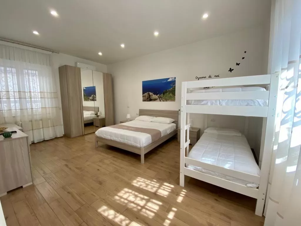 Bed in Villa Manto Bed and Breakfast - Torre Annunziata Pompei