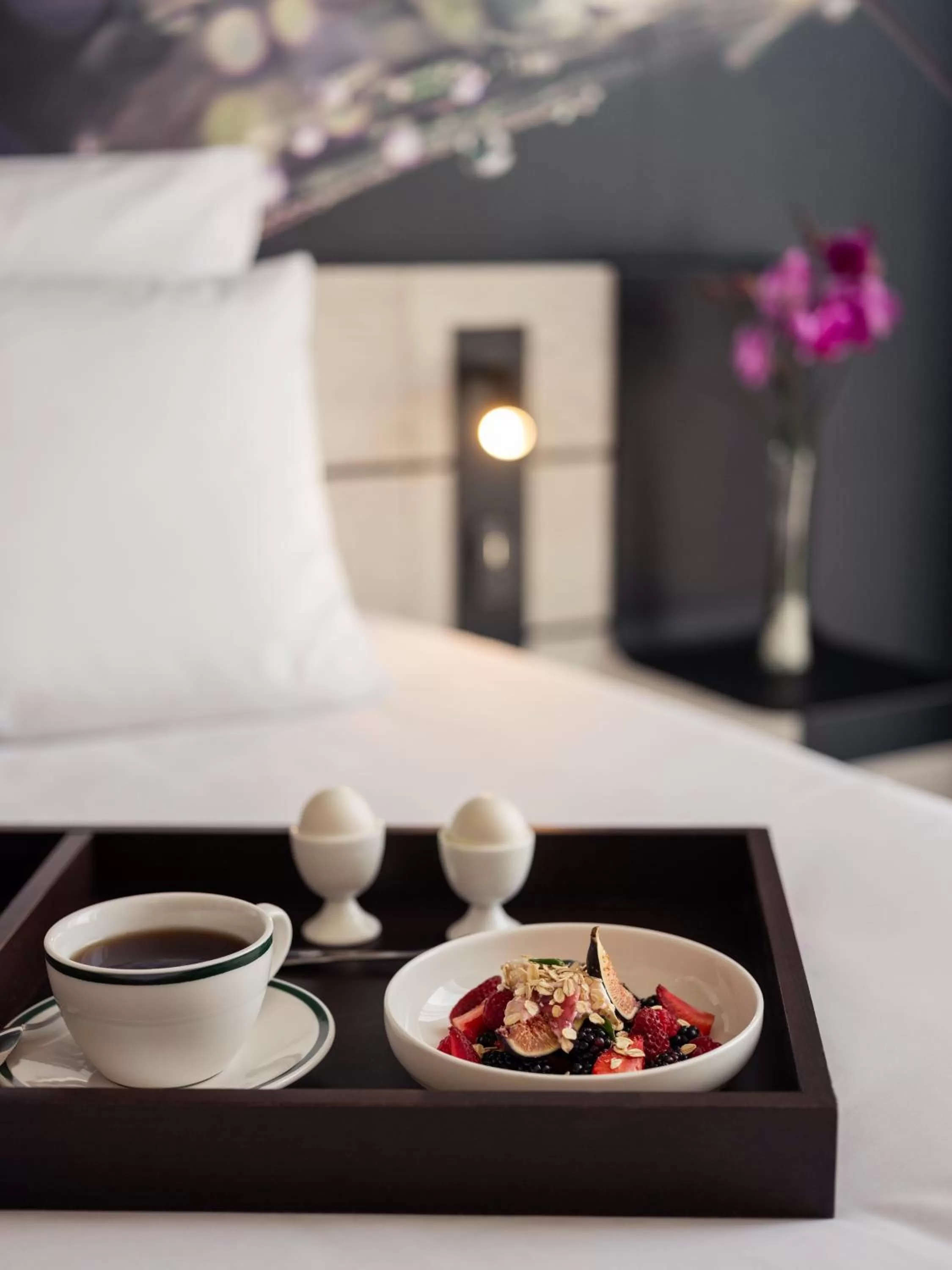 Breakfast, Bed in Novotel Mexico City Toreo