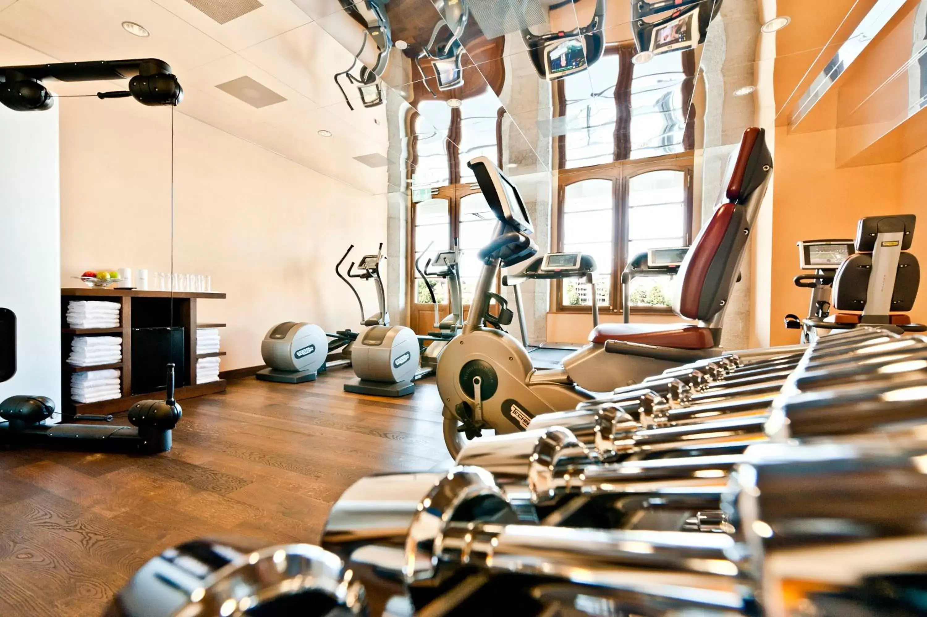 Fitness centre/facilities in Grand Hotel LES TROIS ROIS