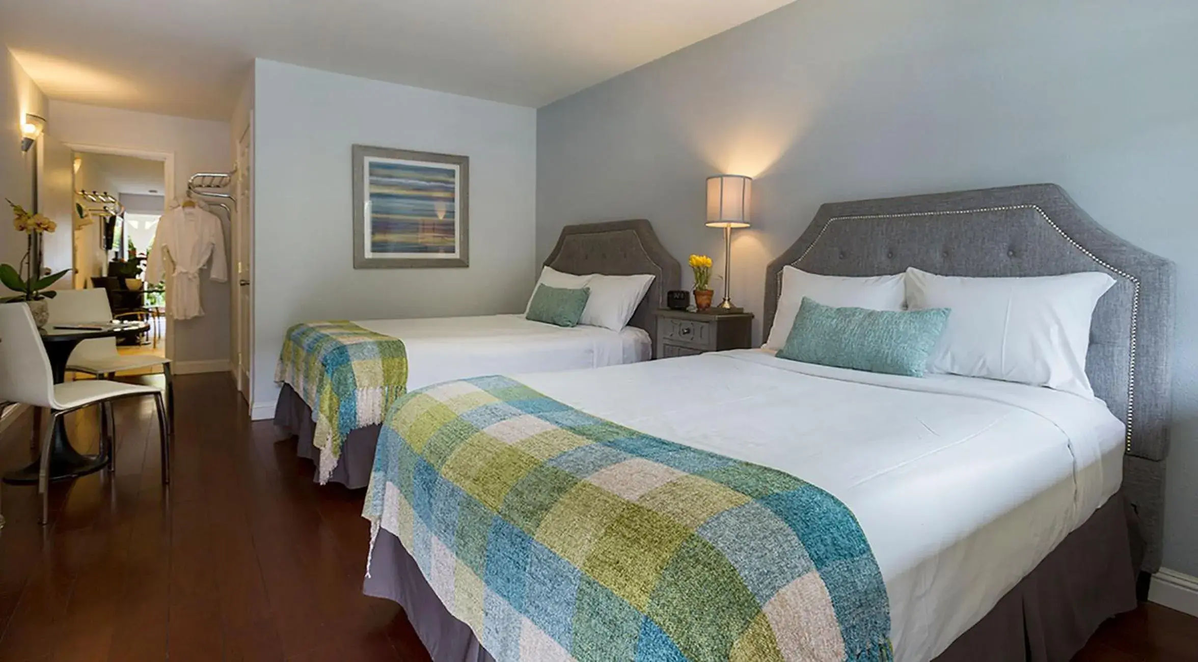 Double Room with Lake View in The Lodge at Blue Lakes Double Room with Lake View in The Lodge at Blue Lakes