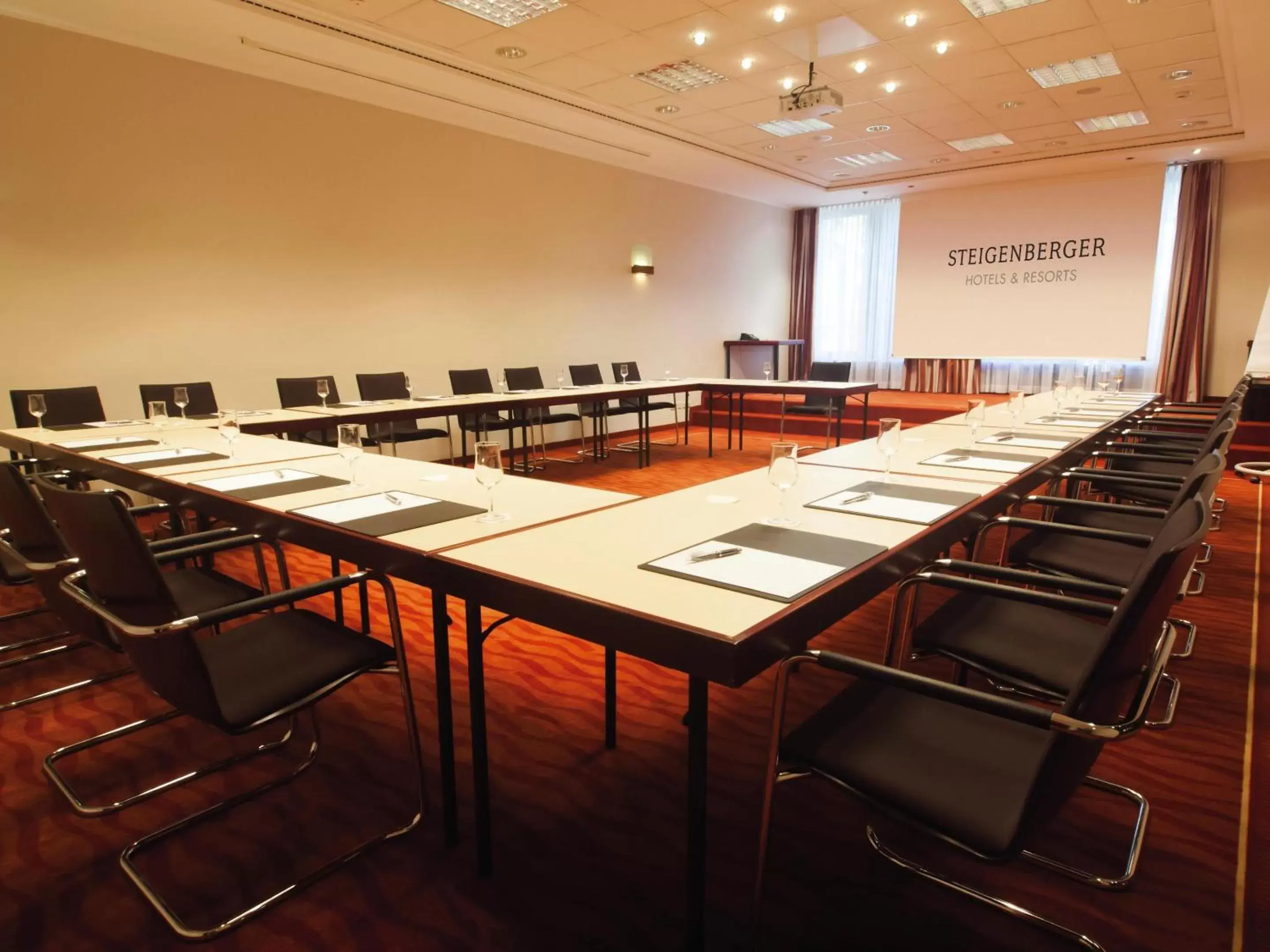 Meeting/conference room in Steigenberger Dortmund