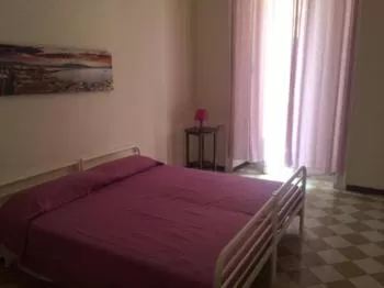 Day, Room Photo in O Sarracino B&B