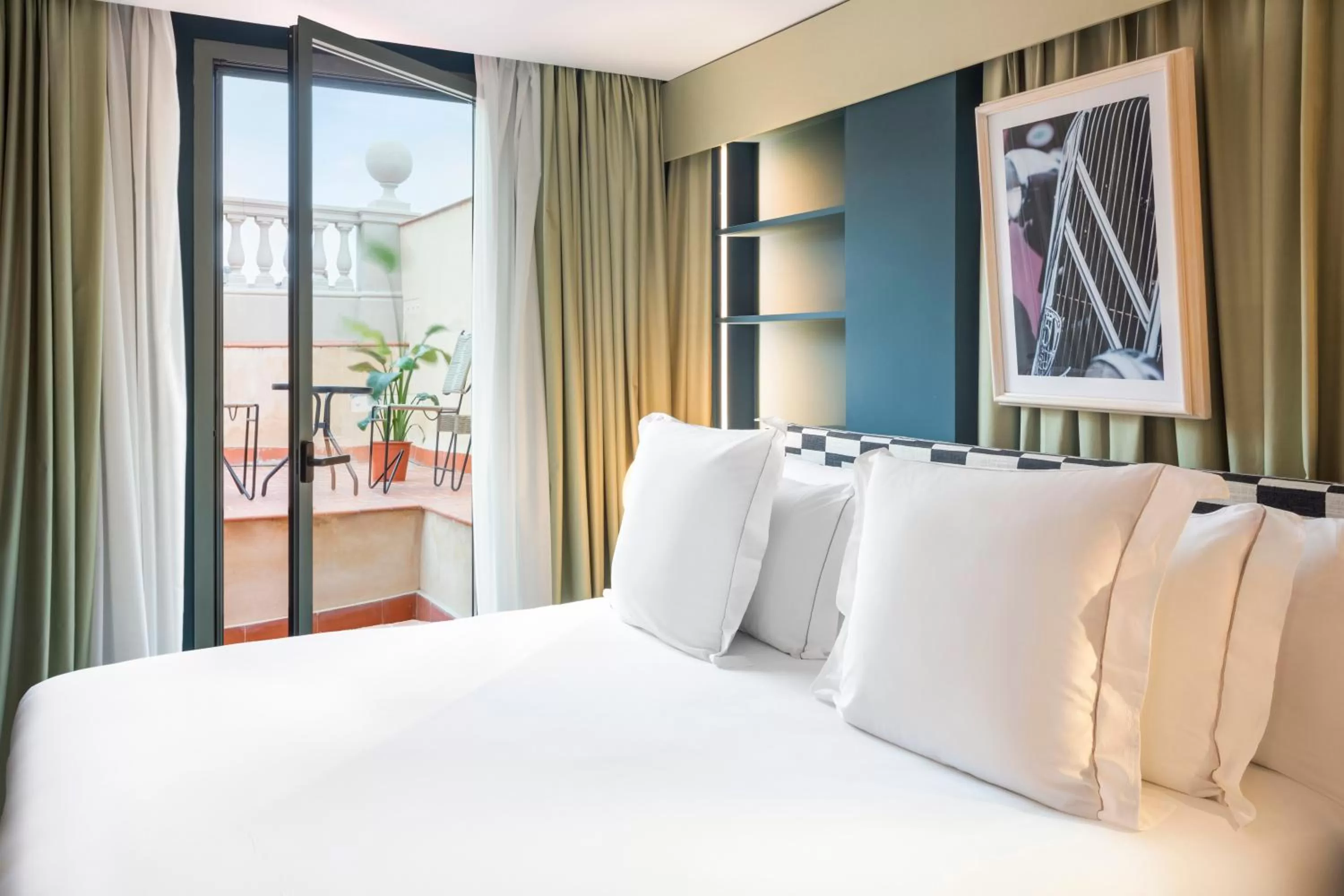 Bed in One Shot Aragó