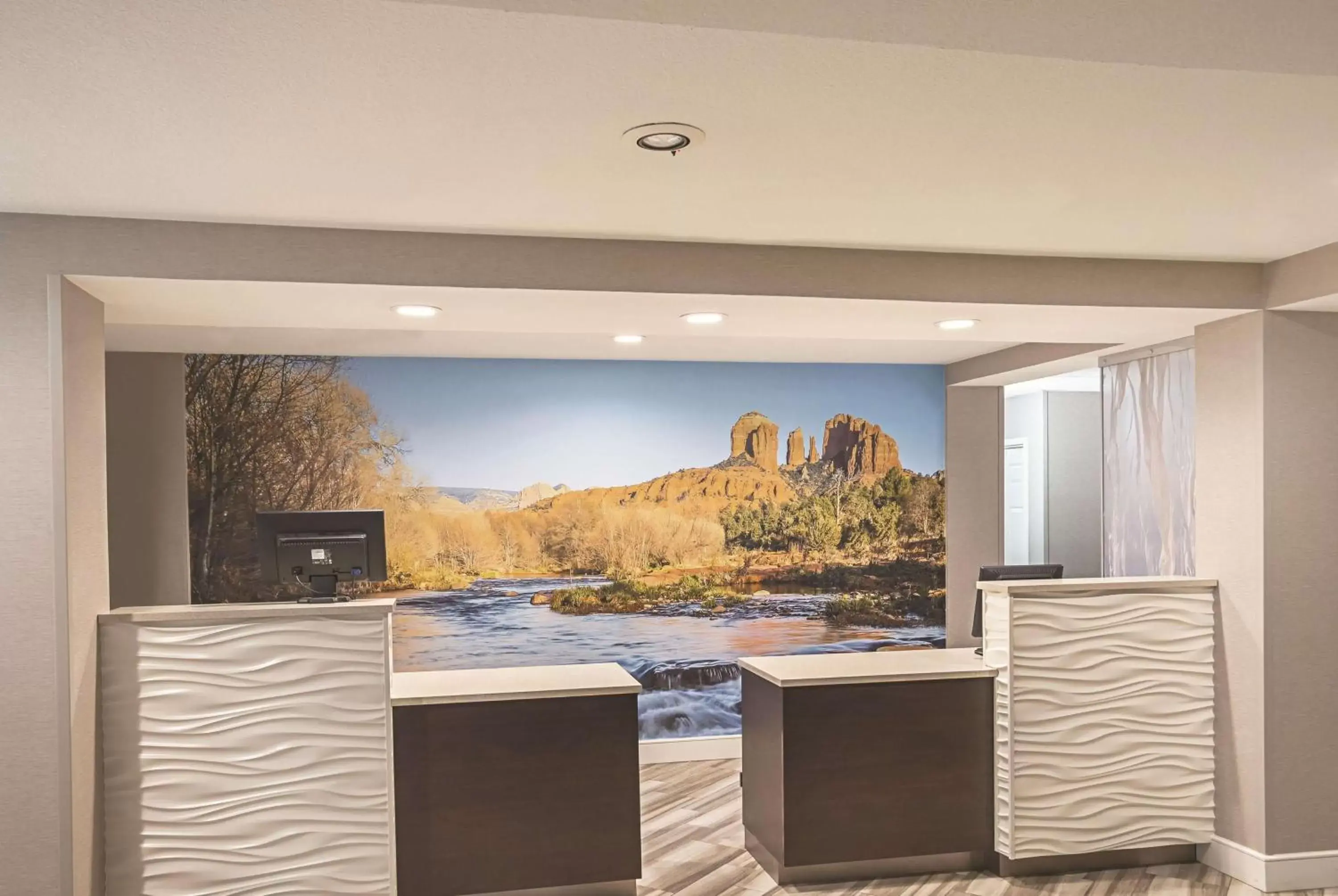 Lobby or reception in La Quinta by Wyndham Flagstaff