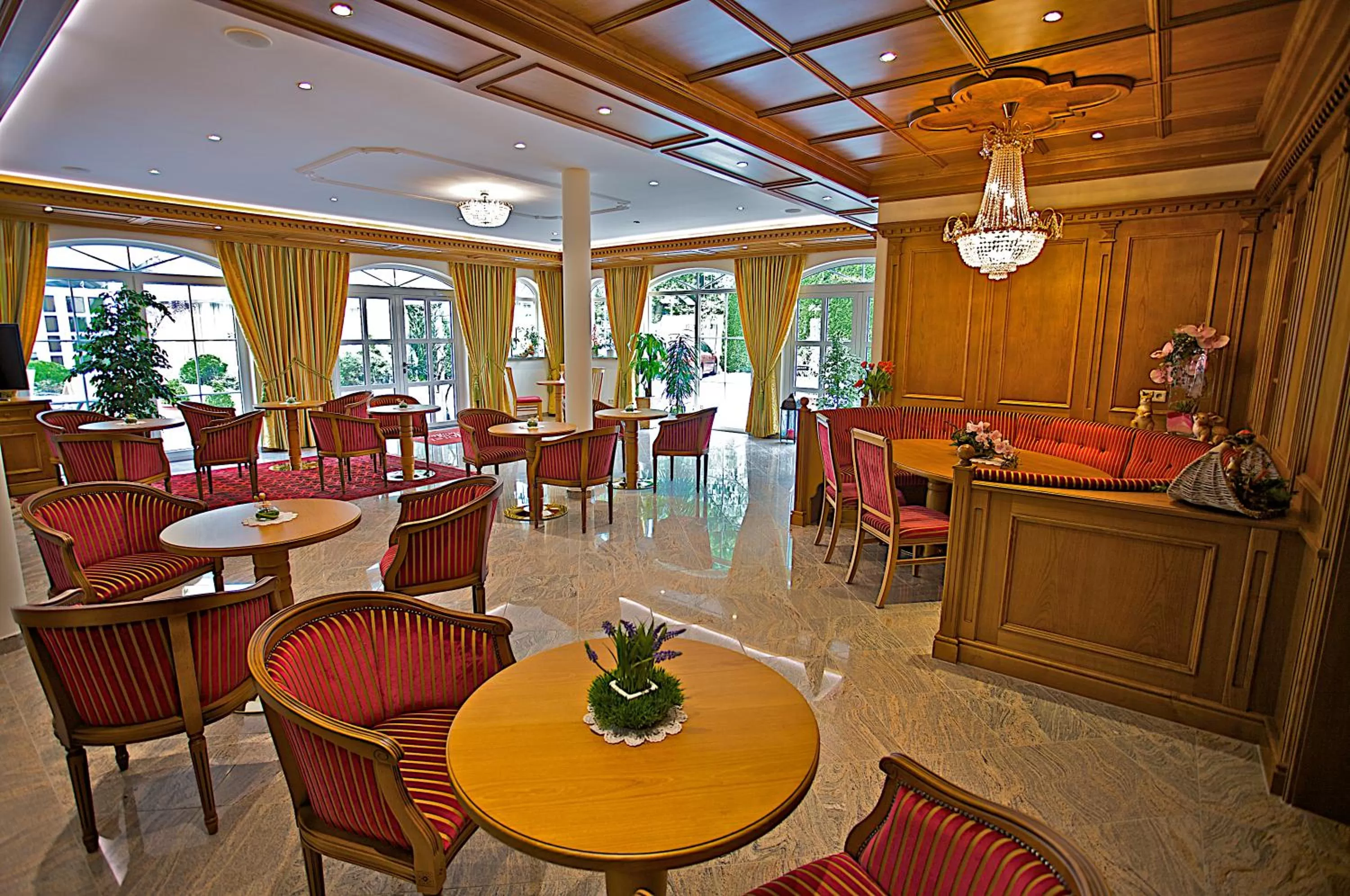 Lounge or bar in Hotel am Schloßberg