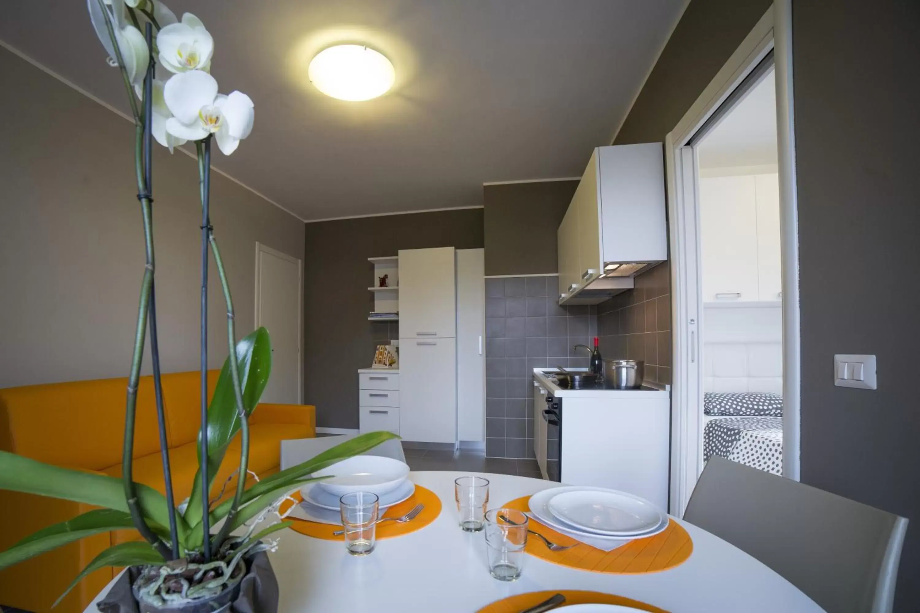 Kitchen or kitchenette, Dining Area in Dreams Hotel Residenza Pianell 10