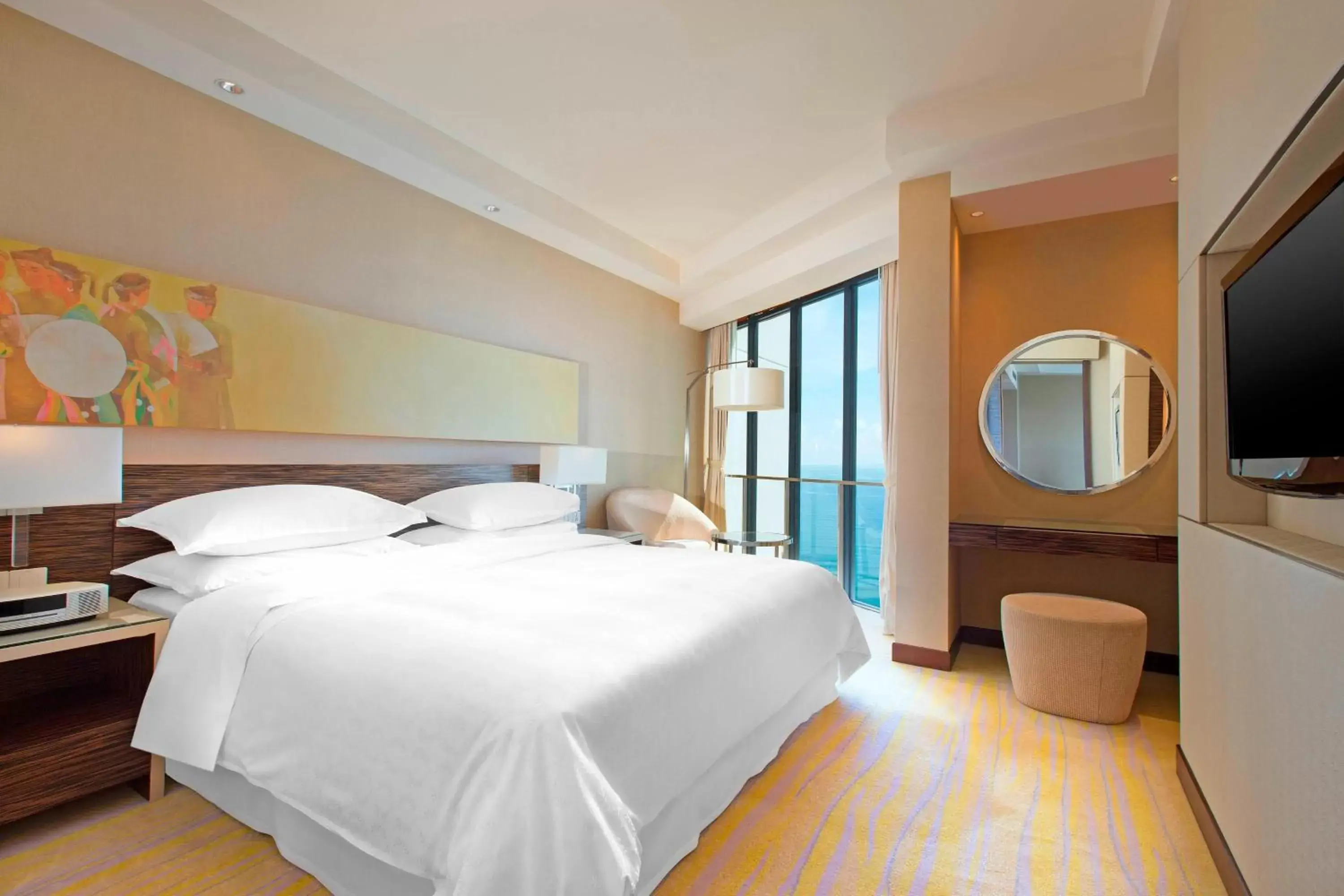 Bedroom, Bed in Sheraton Nha Trang Hotel & Spa