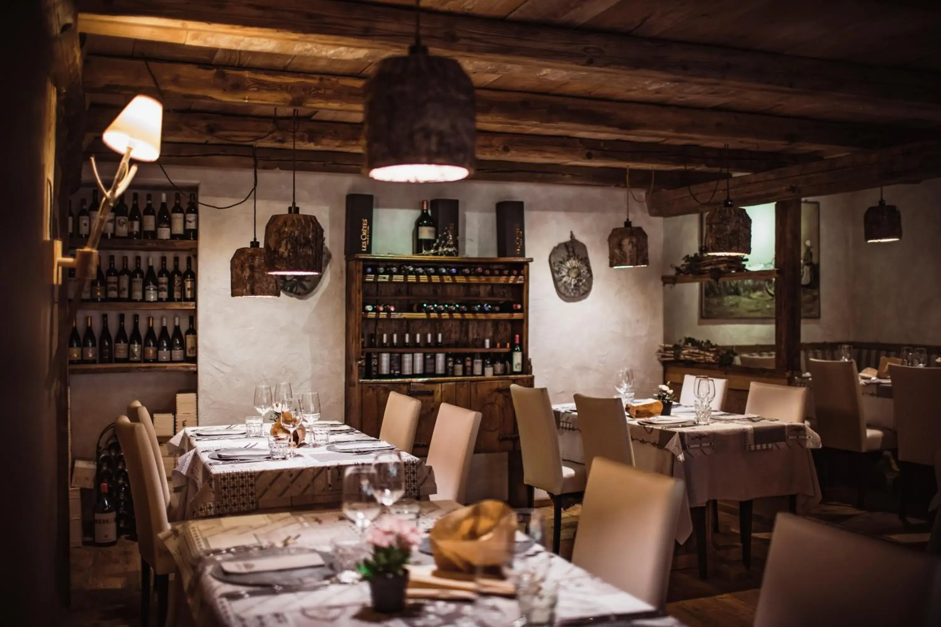 Restaurant/Places to Eat in Hotel Chalet Svizzero