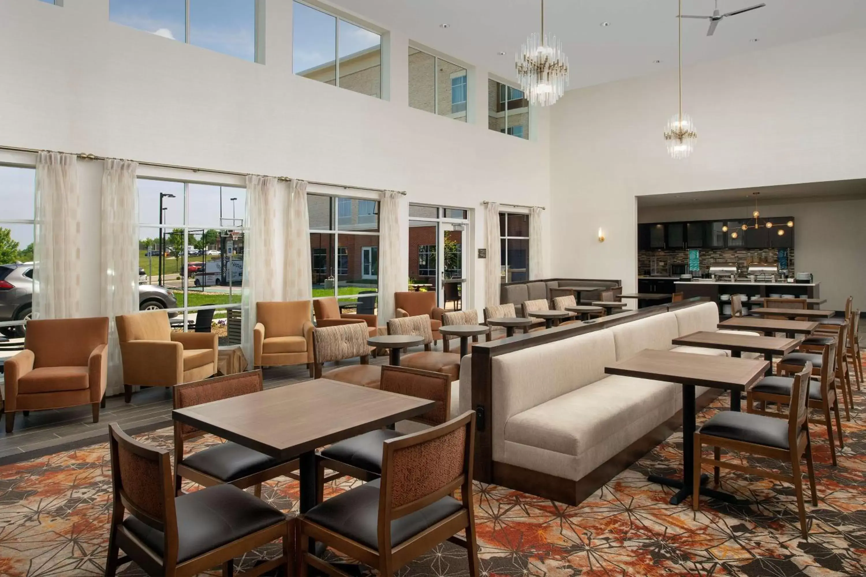 Dining area, Restaurant/Places to Eat in Homewood Suites By Hilton Kansas City Speedway