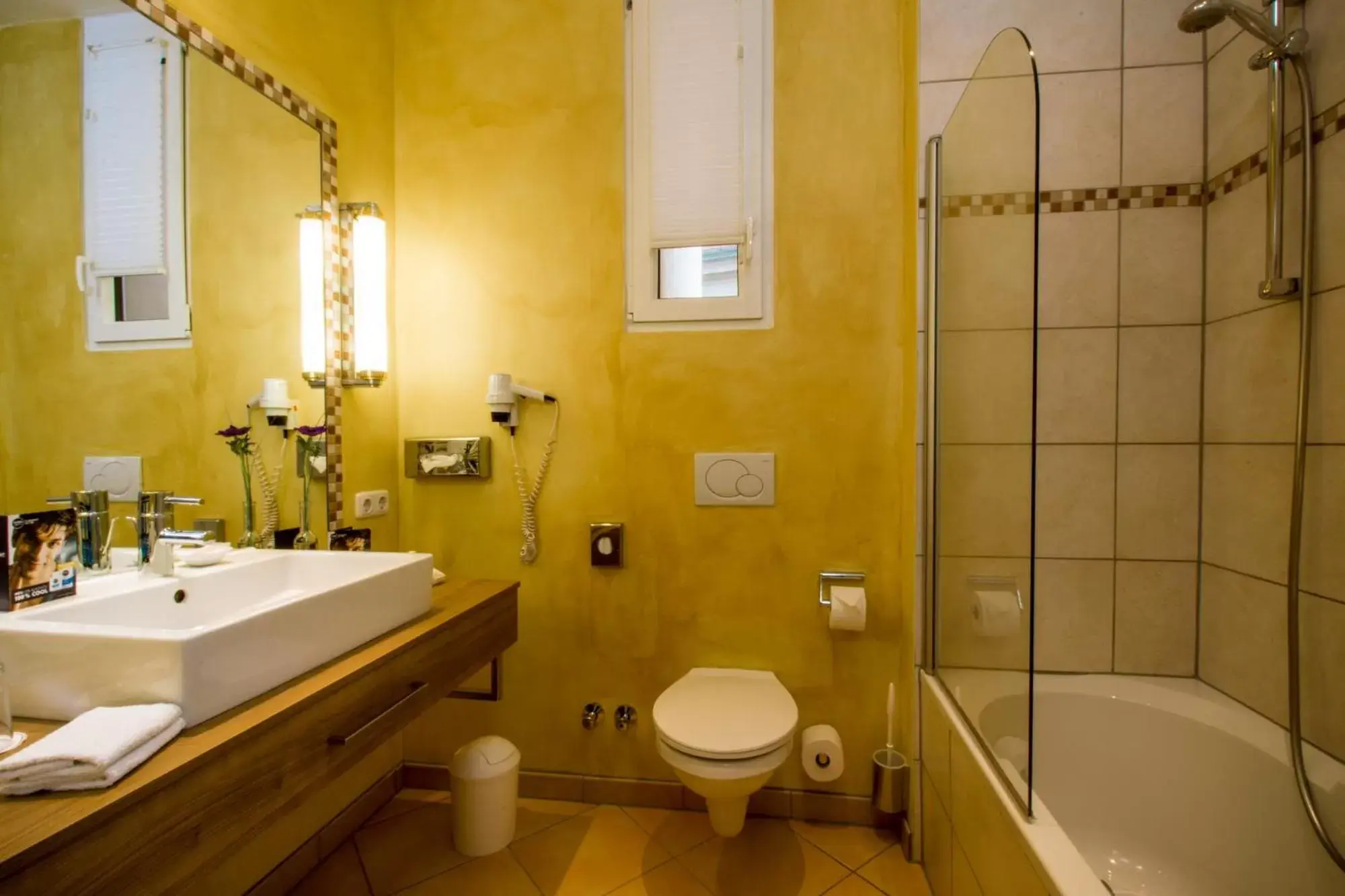 Photo of the whole room, Bathroom in Hotel Goldene Traube