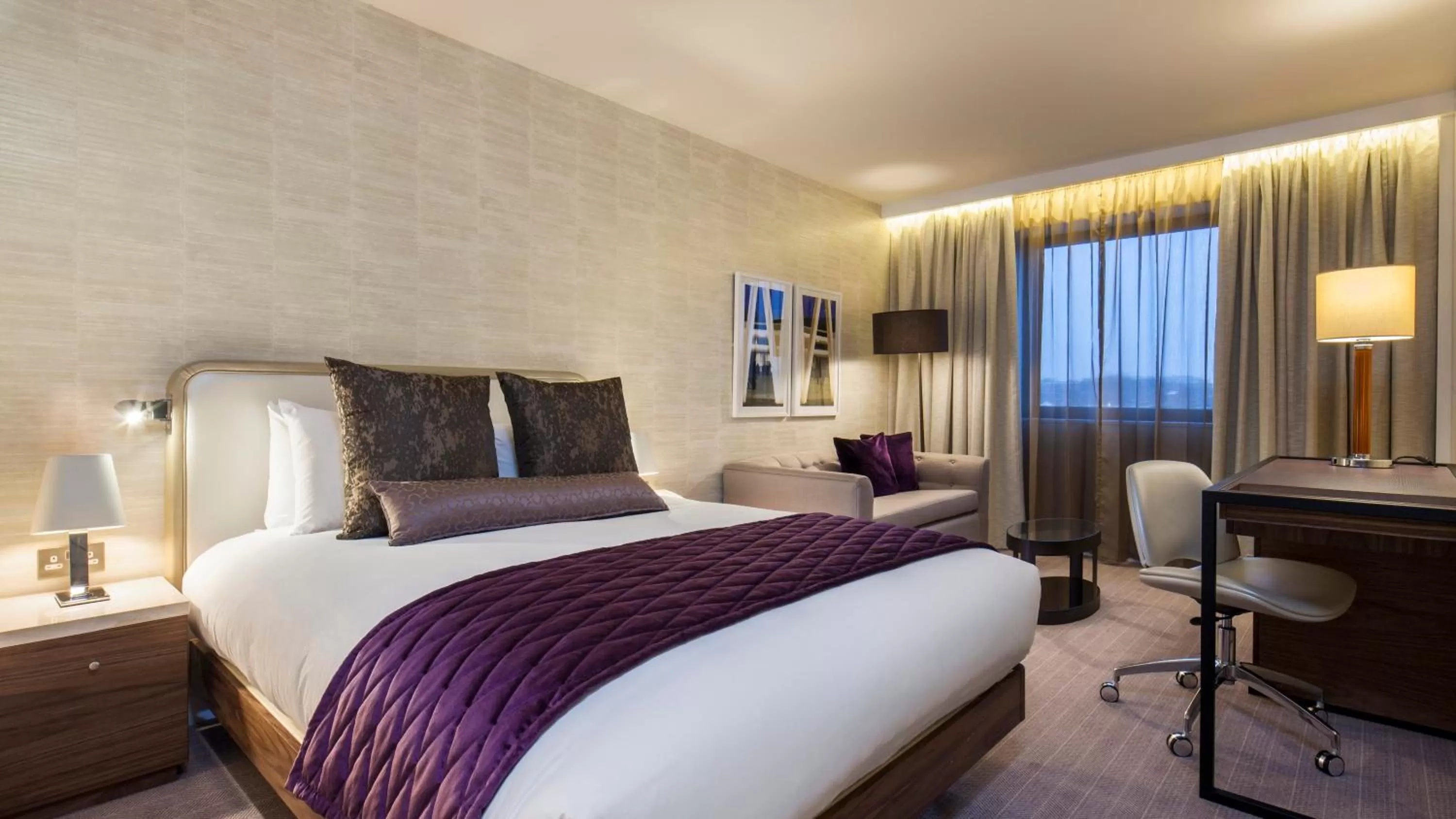 Photo of the whole room, Bed in Crowne Plaza London Kings Cross by IHG