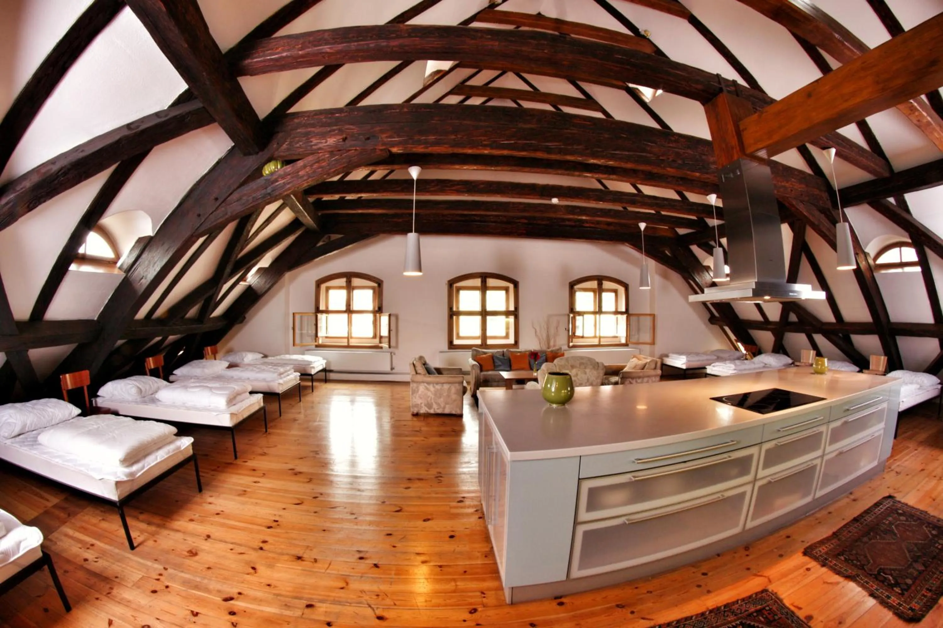 Kitchen or kitchenette in Hostel HOMEr - Old Town Square